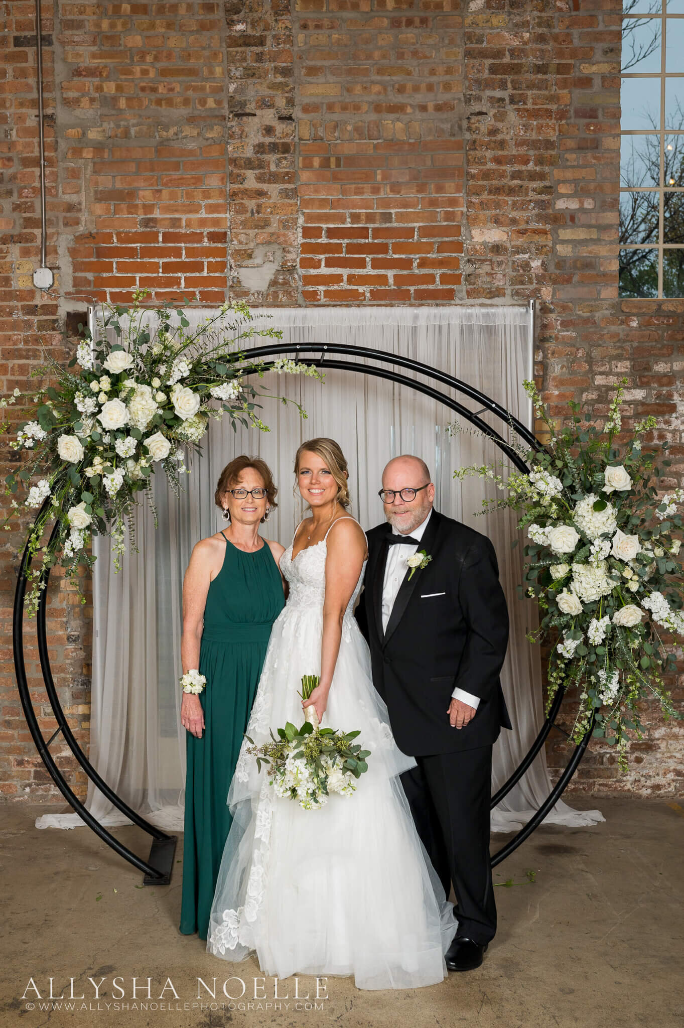 Wedding-at-The-Factory-on-Barclay-in-Milwaukee-0636