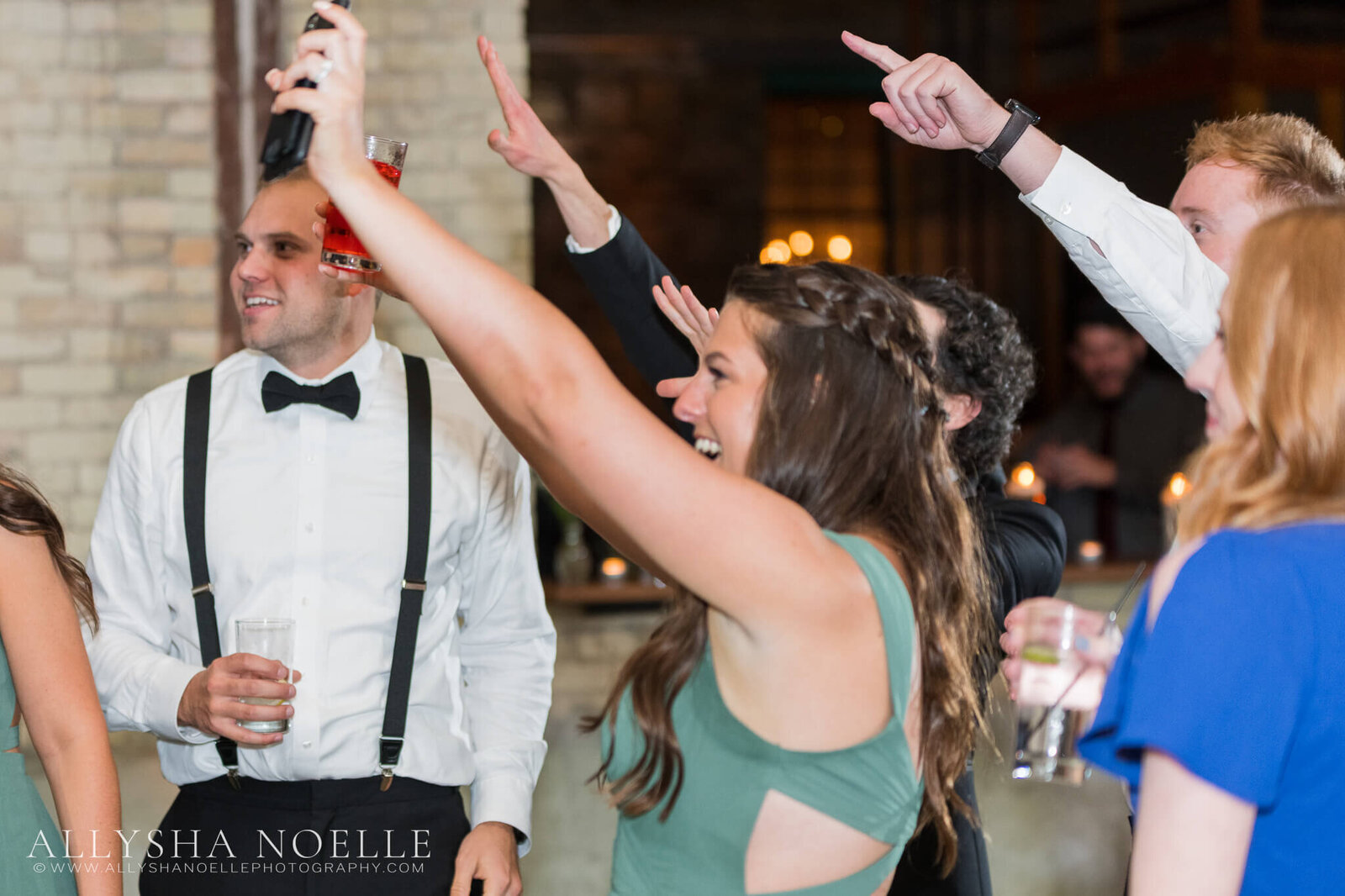 Wedding-at-The-Factory-on-Barclay-in-Milwaukee-1129