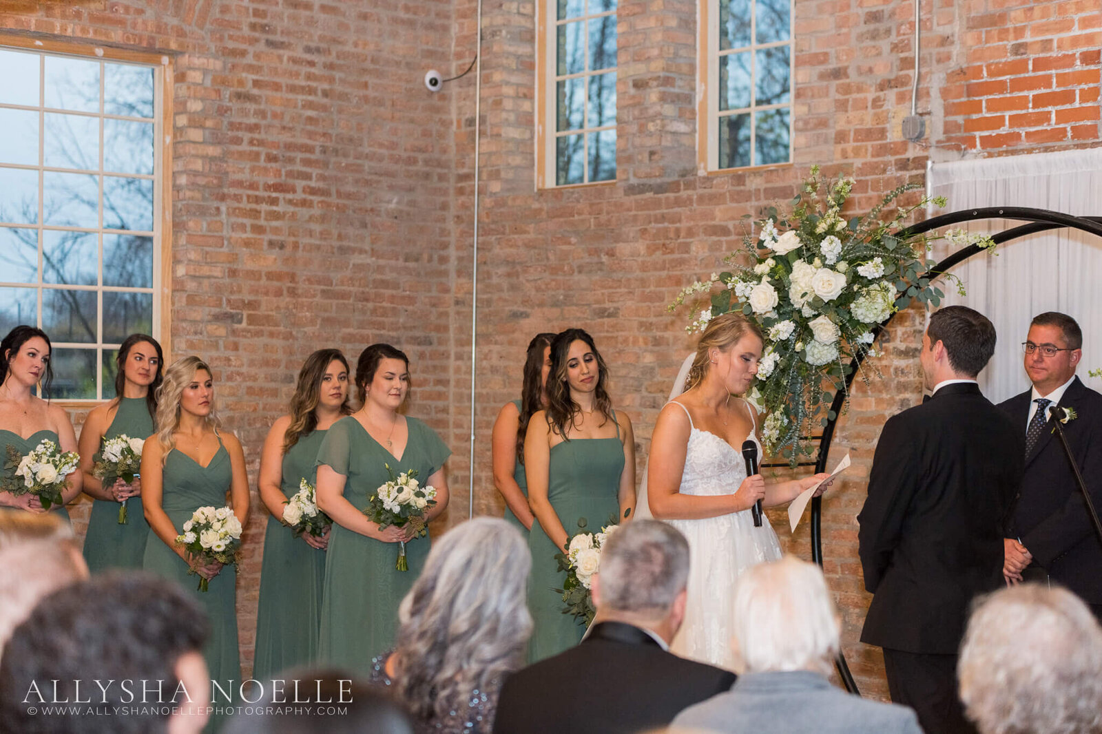 Wedding-at-The-Factory-on-Barclay-in-Milwaukee-0818