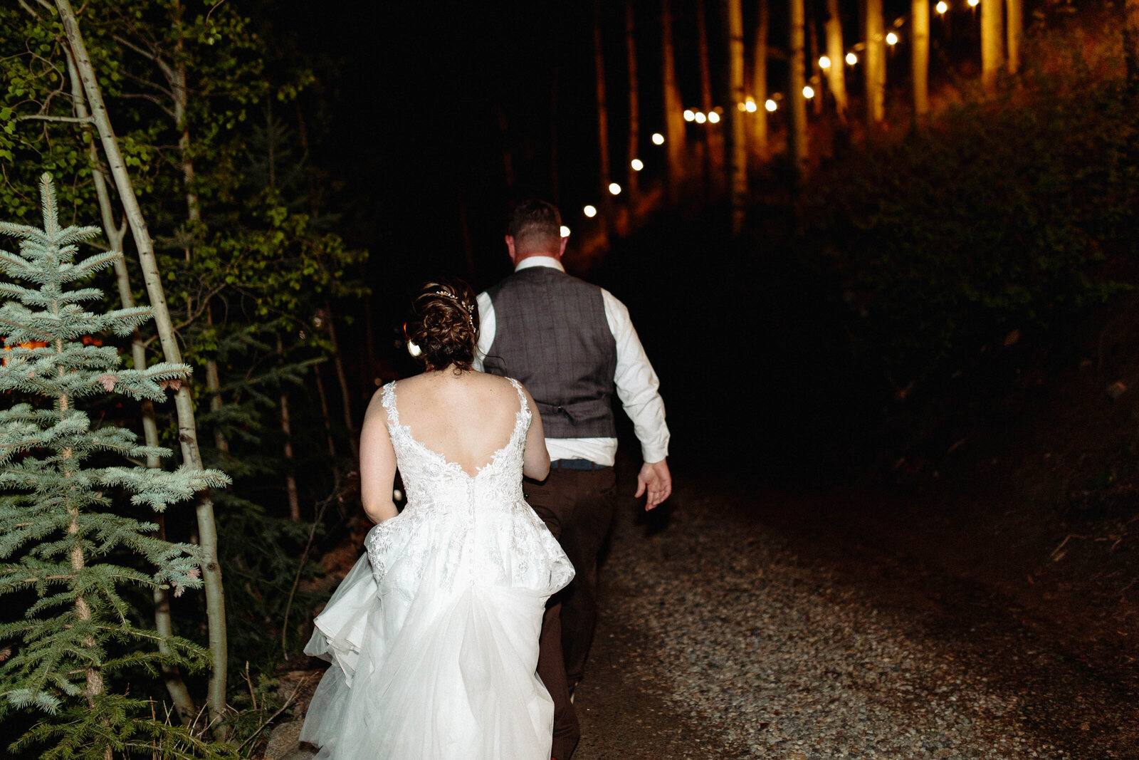 PNW Elopement Photographer