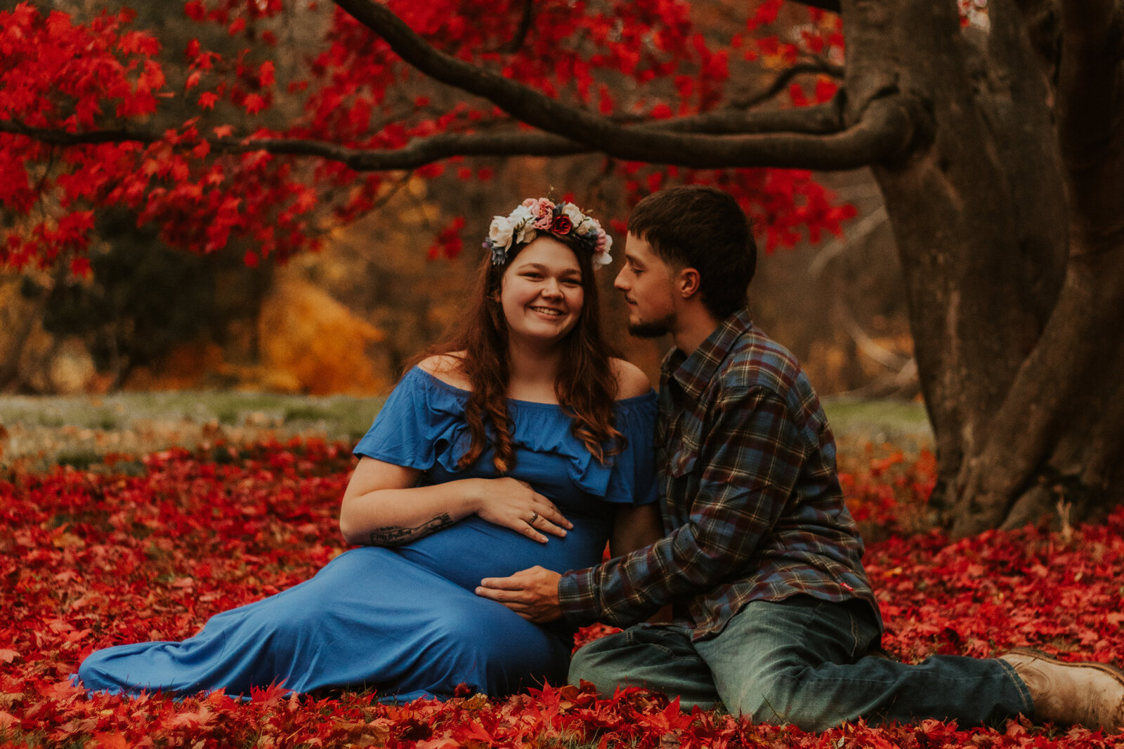 Fall-Maternity-Photos-Vanderbilt-Mansion-Love-to-Lens-Photography-(56)