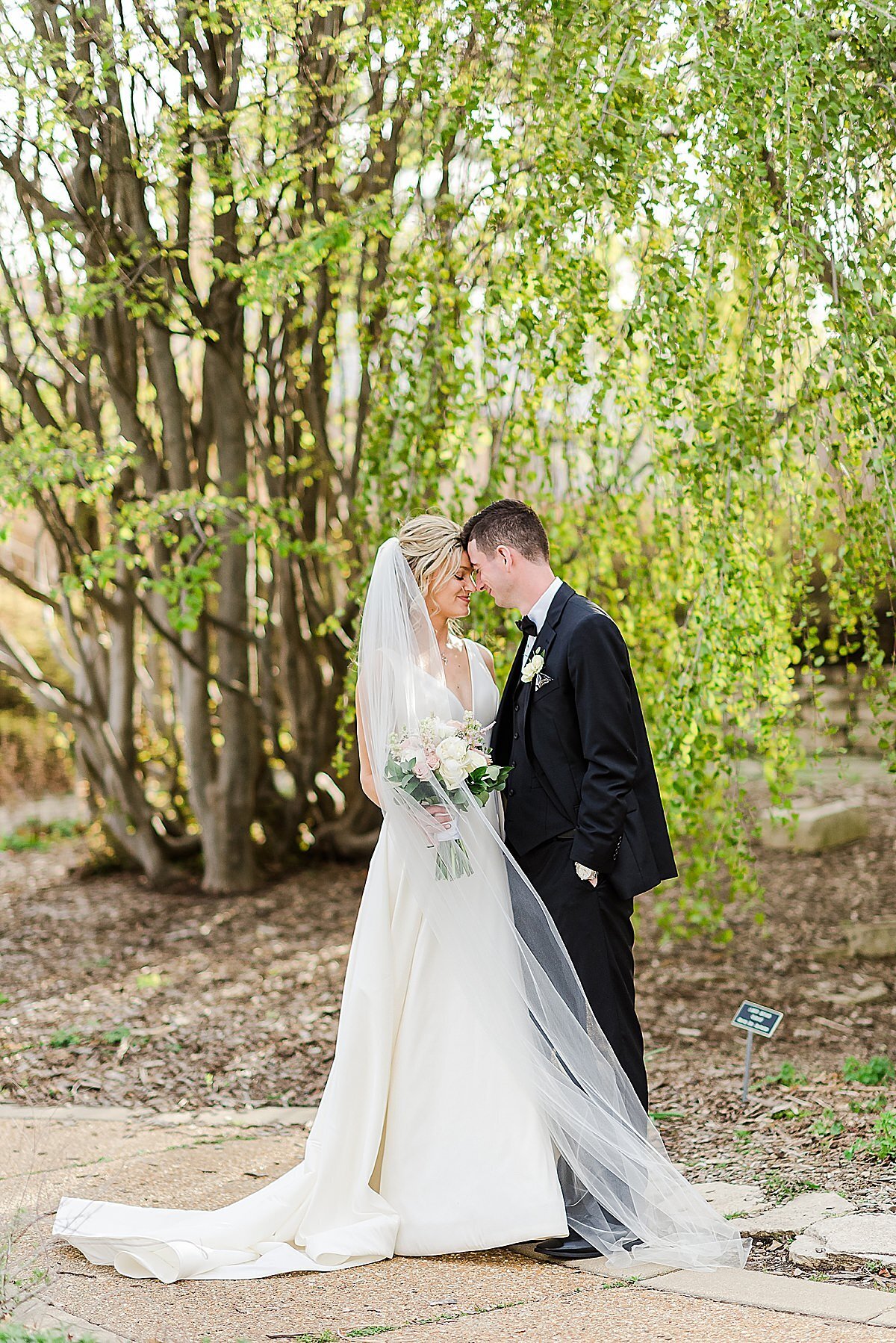 Blush & Gray Spring Wedding Central IL_0045