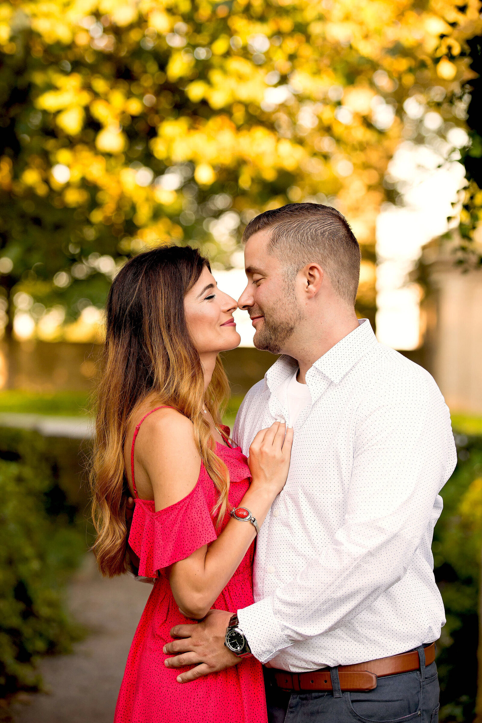 SanielaZach-Engagement-HarknessPark-60