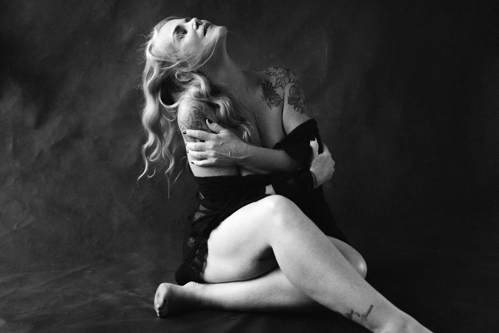 artistic-boudoir-photographer-sf-bay-area