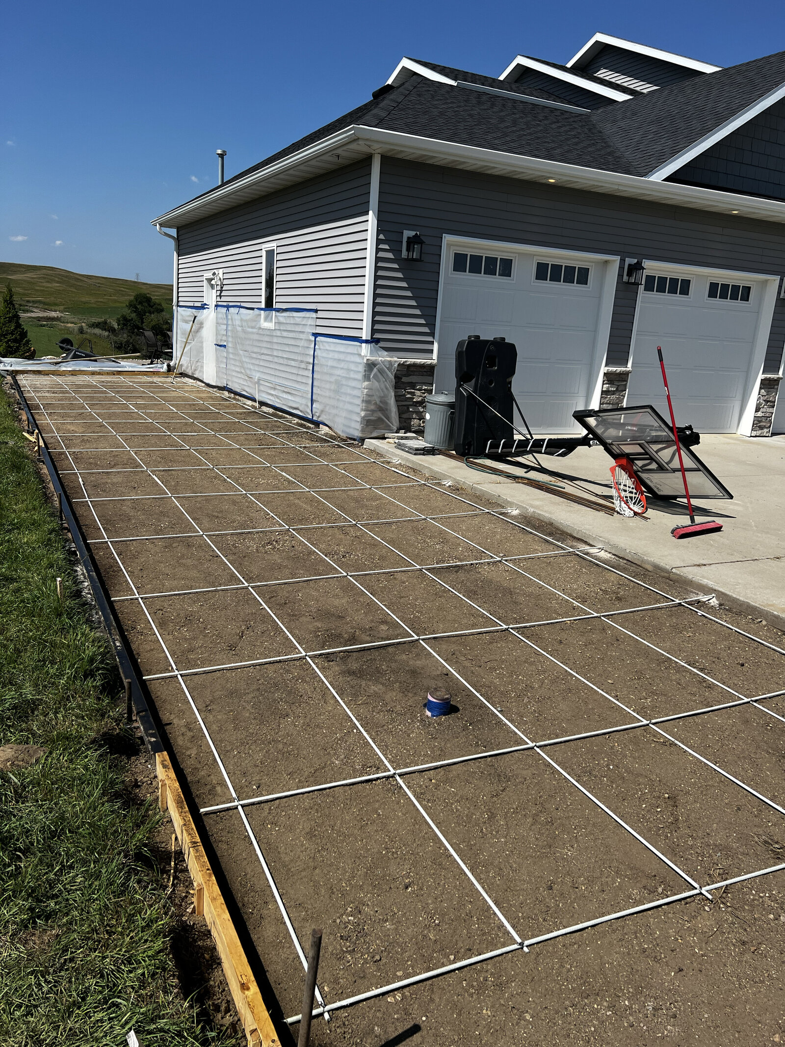 side slab of concrete