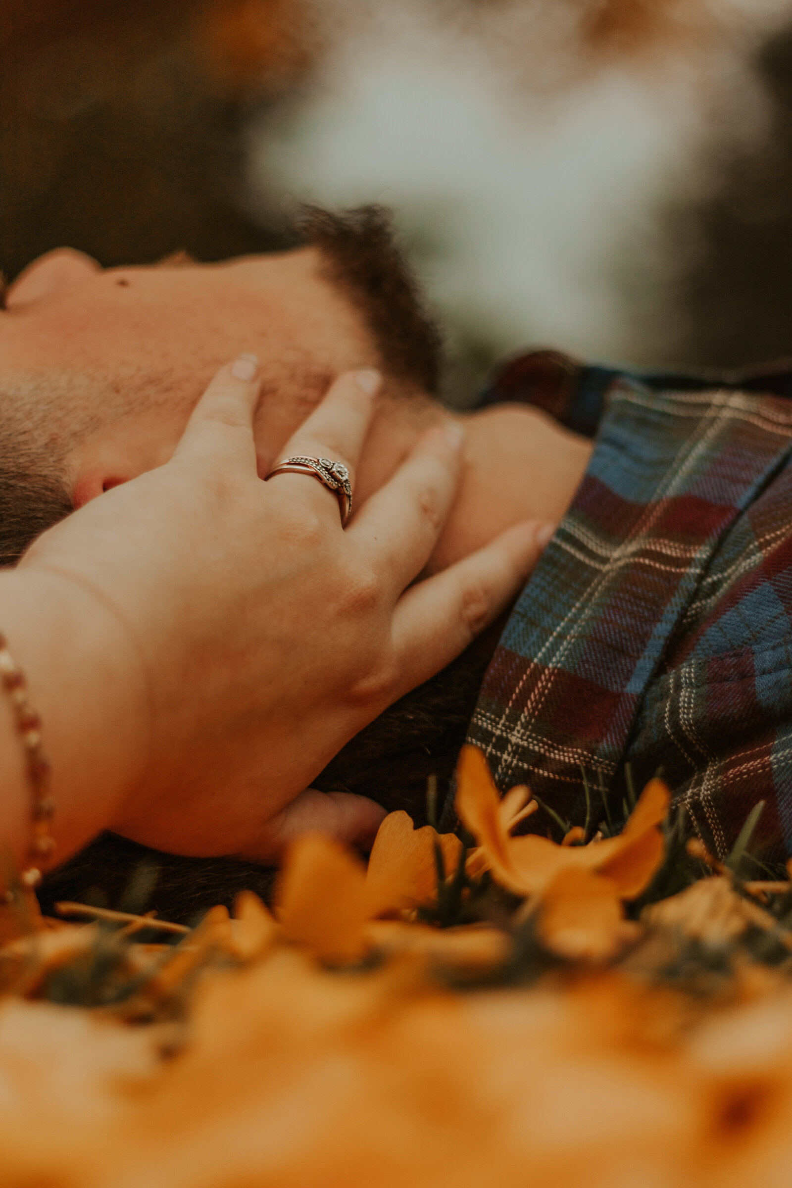 Fall-Maternity-Photos-Vanderbilt-Mansion-Love-to-Lens-Photography-(44)