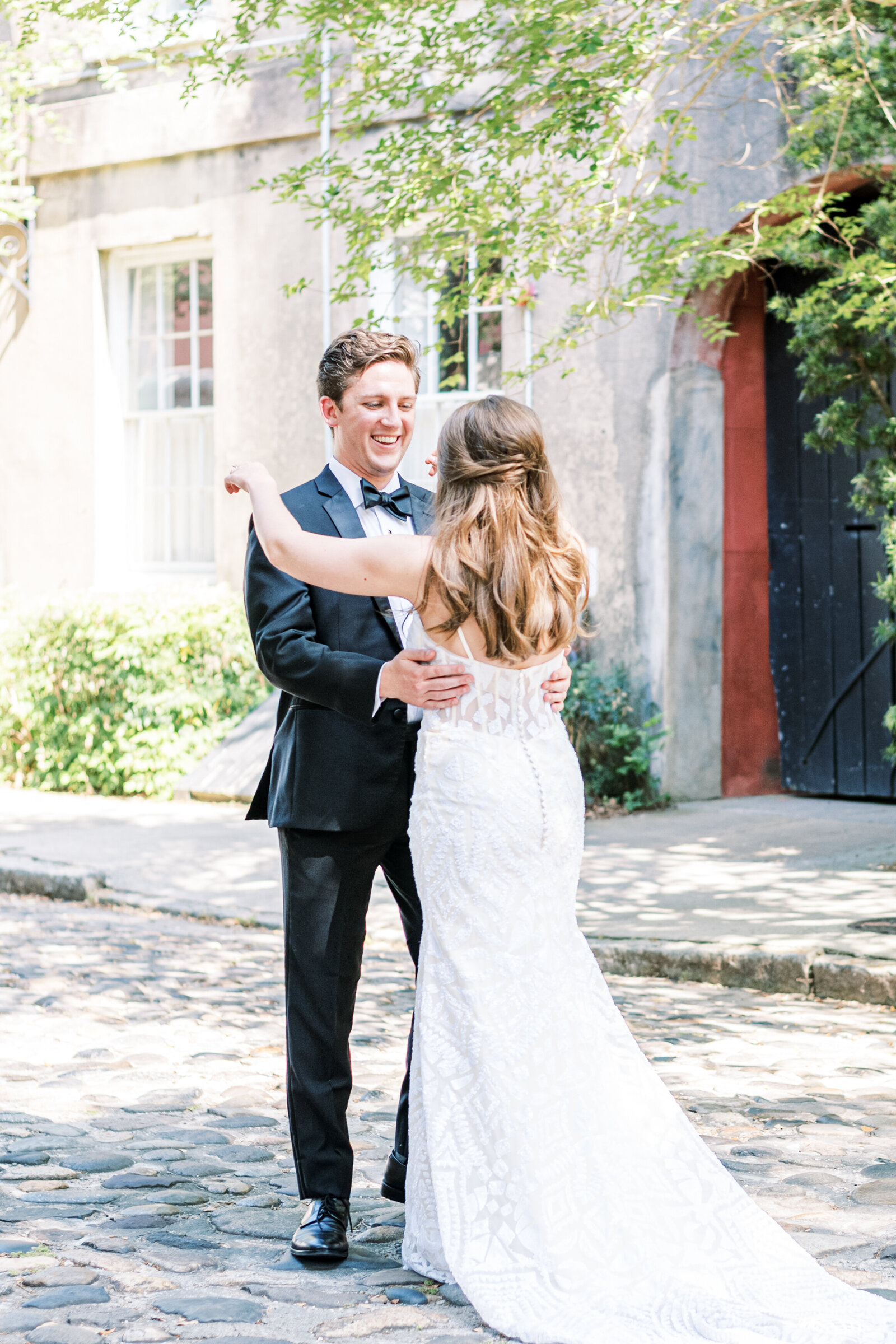 downtown Charleston SC summer wedding first look