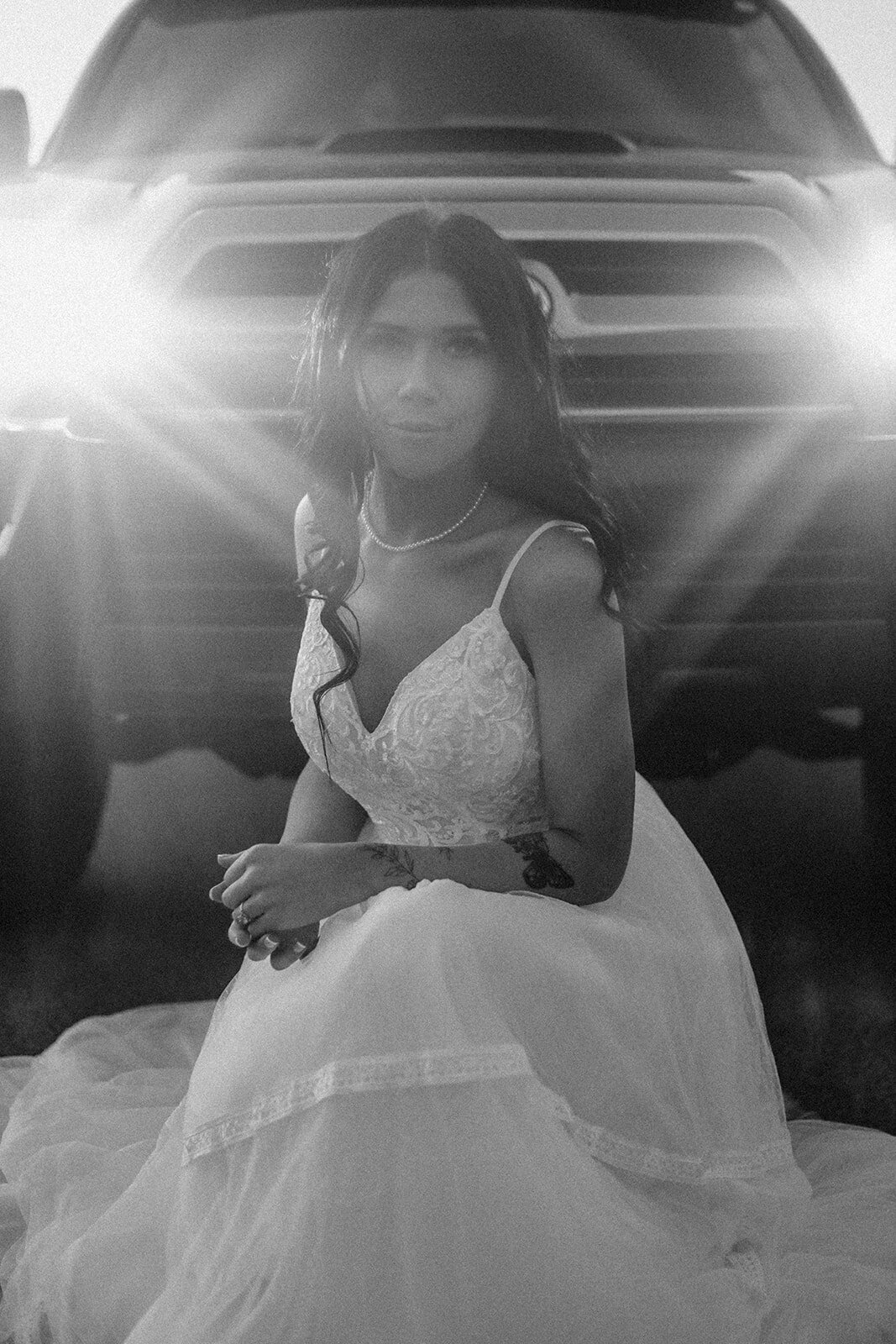 how to choose a wedding photographer