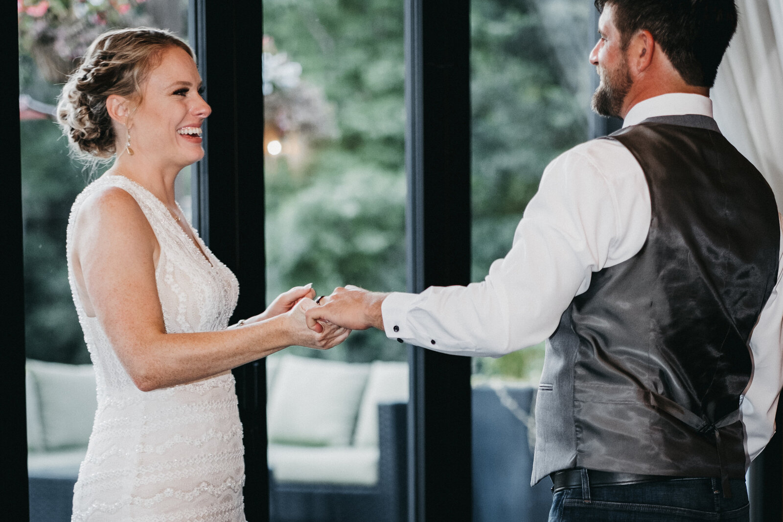 espysphotography_kansascityphotographer_wedding_kansascity_KS_reception_venueatwillowcreek-94