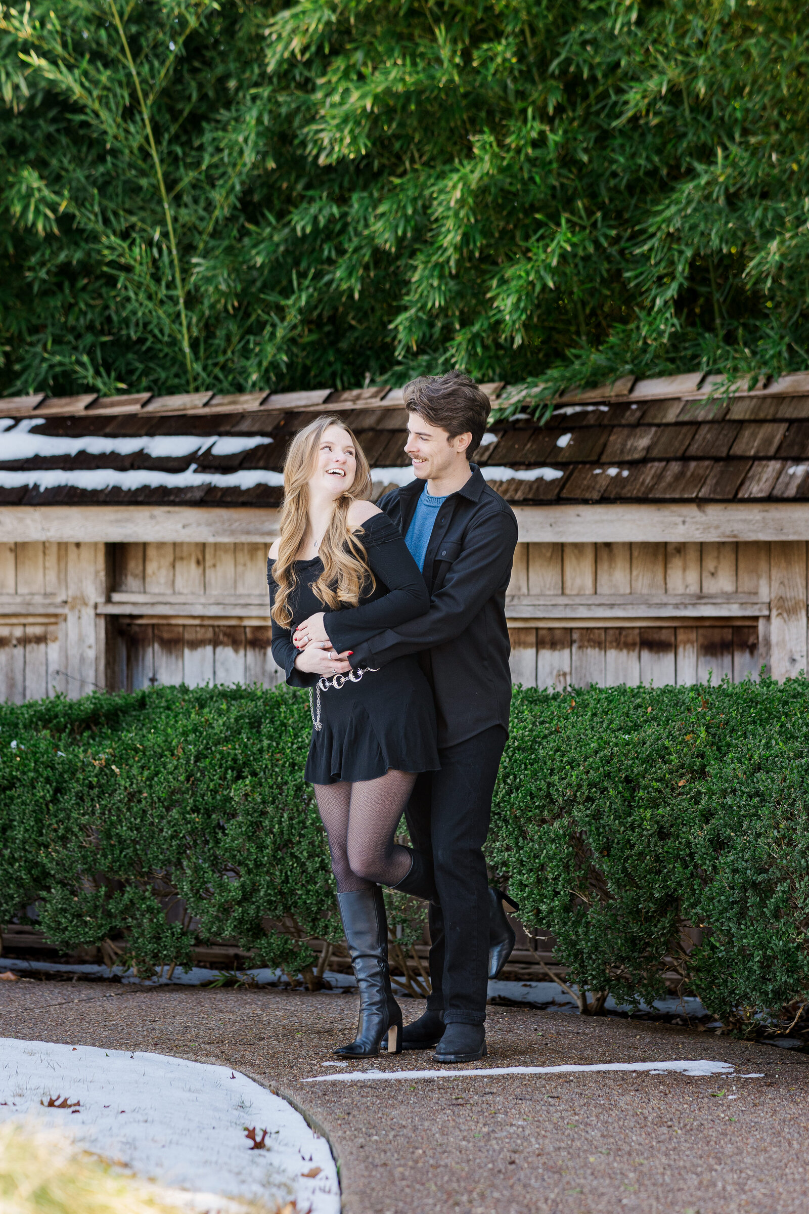 Scenic-engagement-photo-shoot-Dallas
