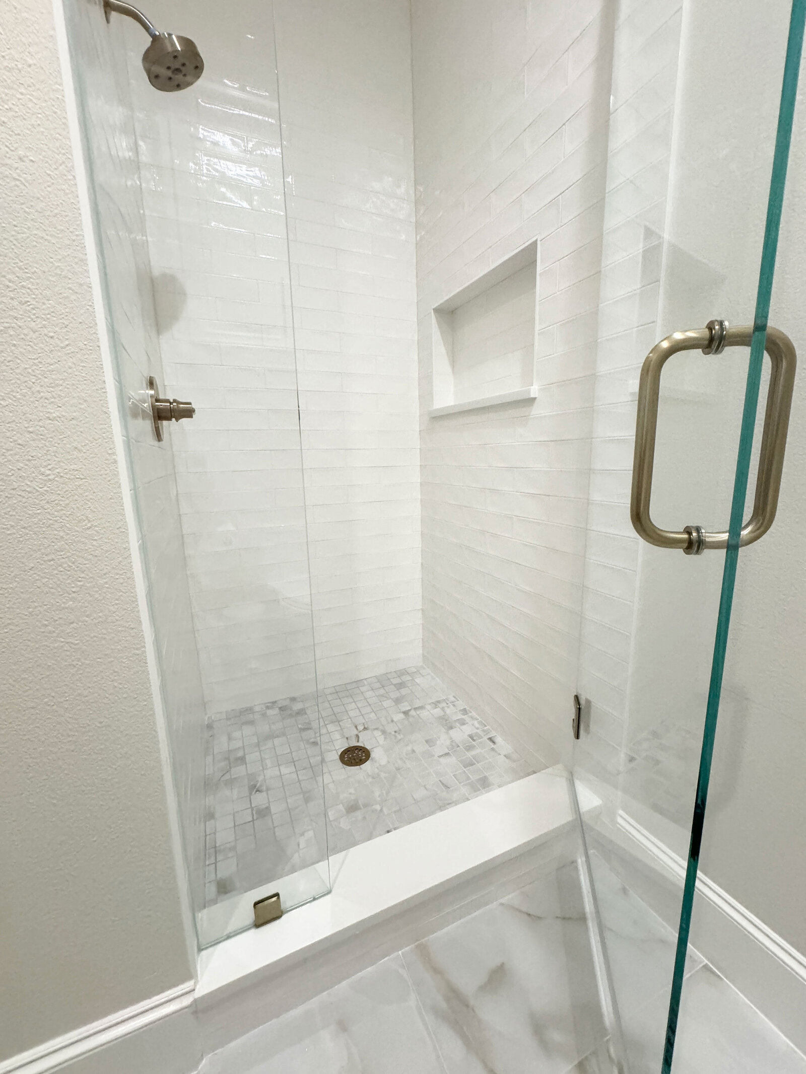 Residential remodeling designer showcasing a beautifully transformed living space, featuring modern design elements and functional layouts to enhance the home's overall aesthetic and comfort.