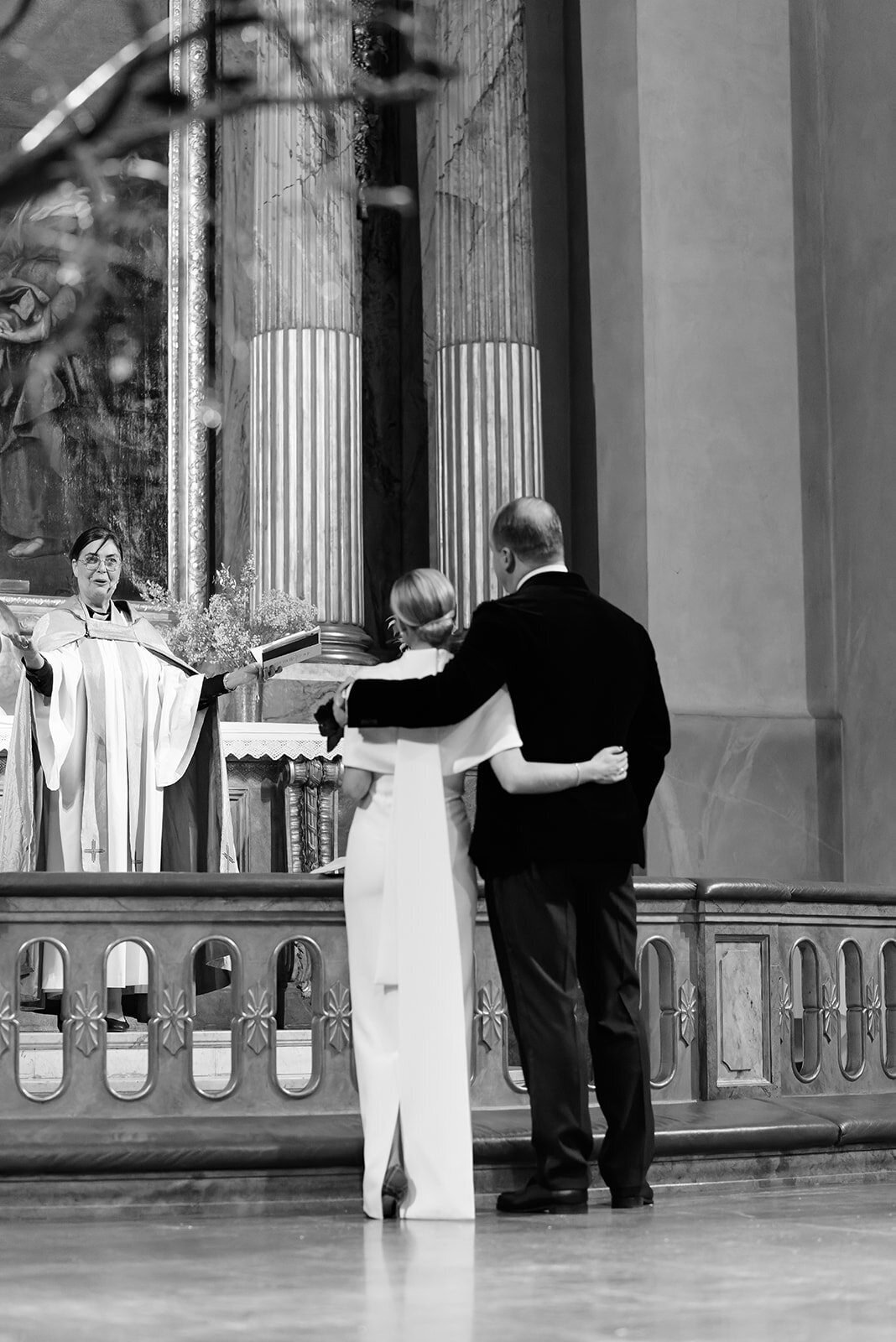 Destination Wedding Photographer Stockholm Anna Lundgren Winter City Wedding at Diplomat, Hedvig Eleonora Church, Dramaten and Teatergrillen Stockholm Sweden_017