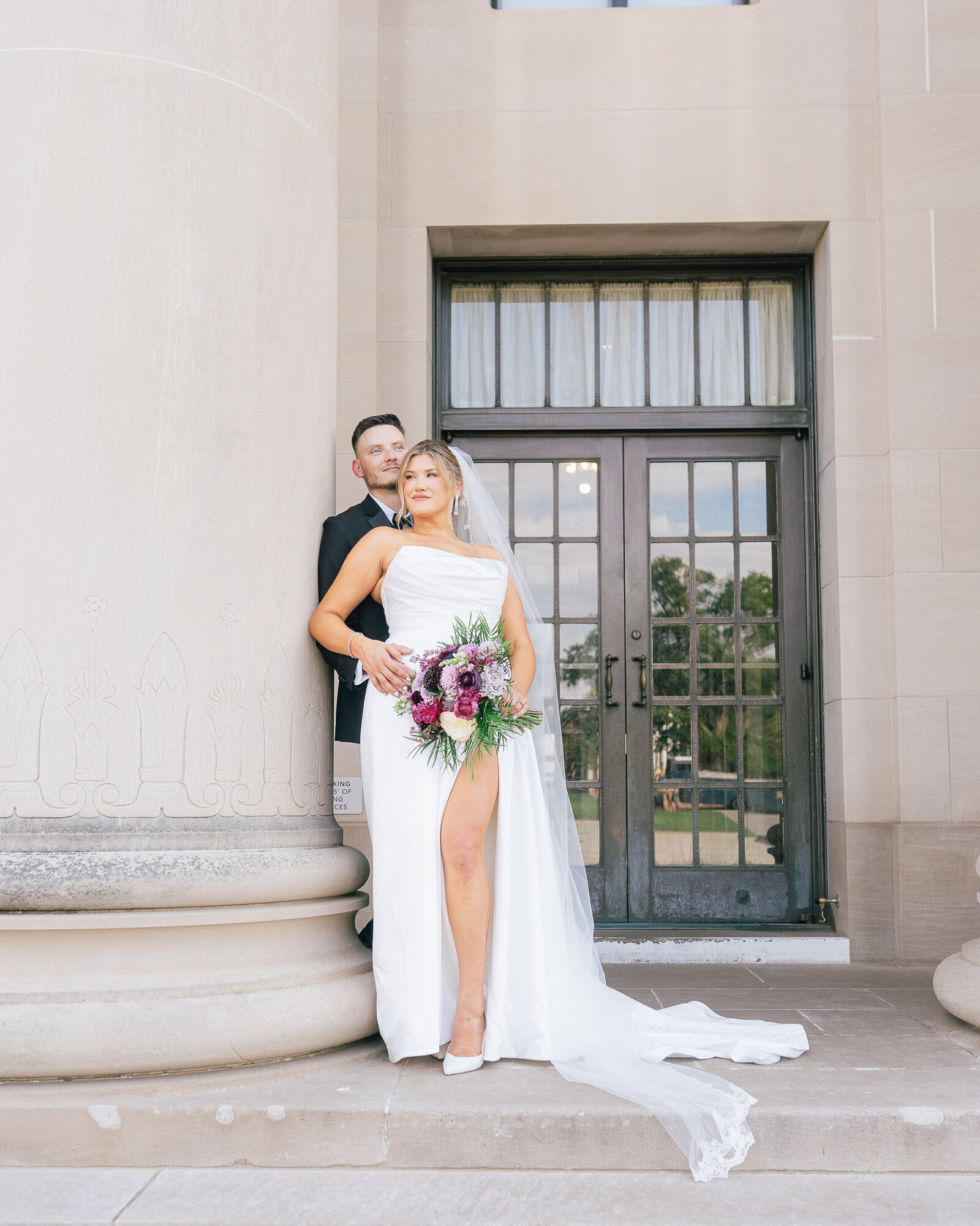 Corby Intercontinental Hotel Kansas City Wedding Plaza-129