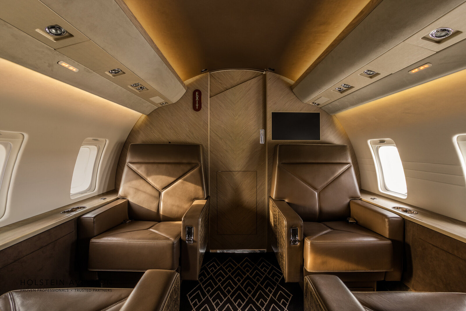 Challenger 604 Watermarked-11