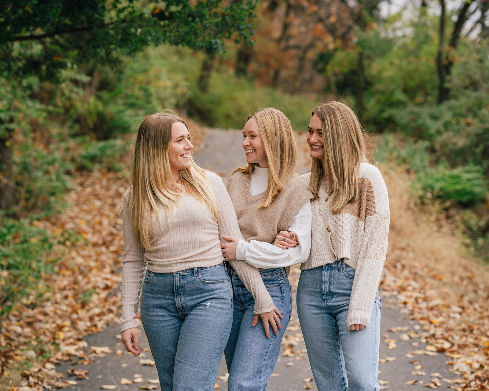 Sherman Sisters Fall Mini - Sharing & Posting-6
