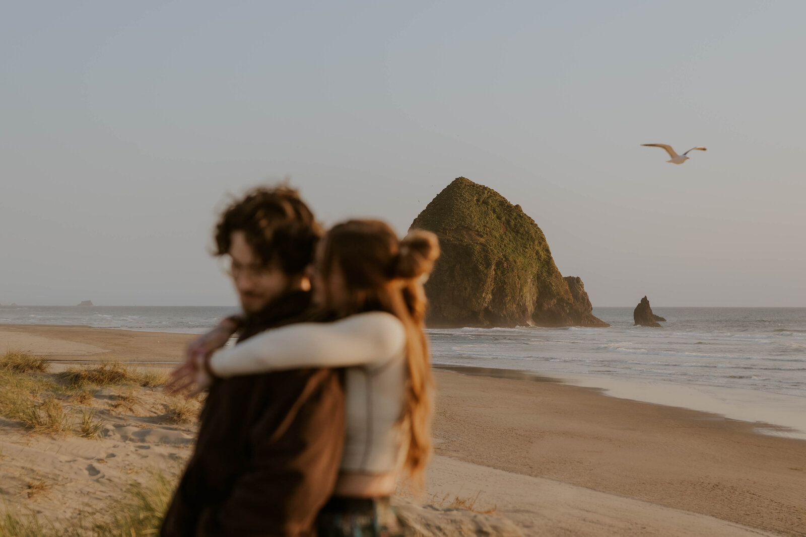 cannon beach photographer, oregon coast photographer, coastal photographer, couples photoshoot
