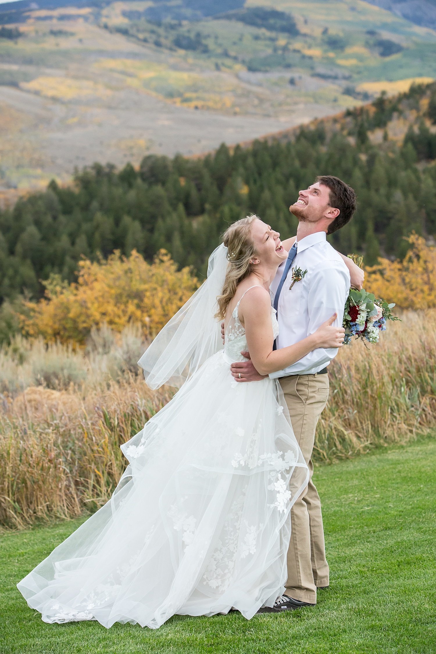 fall wedding in Colorado - couple portrait