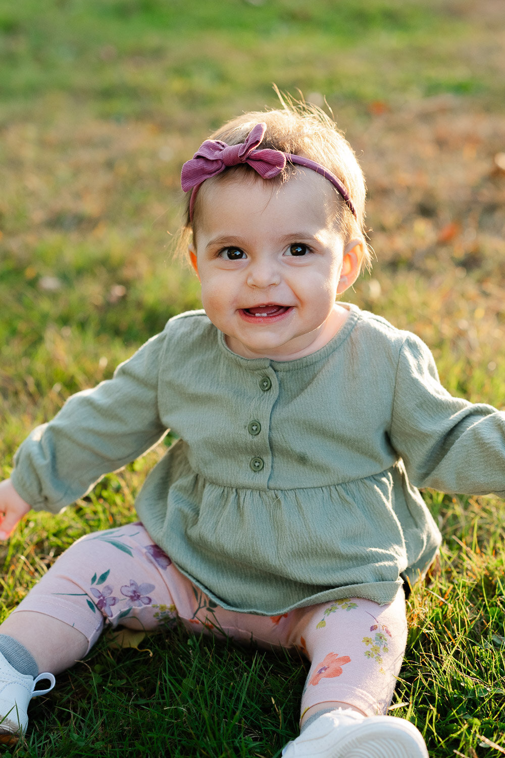 baby portrait in park 