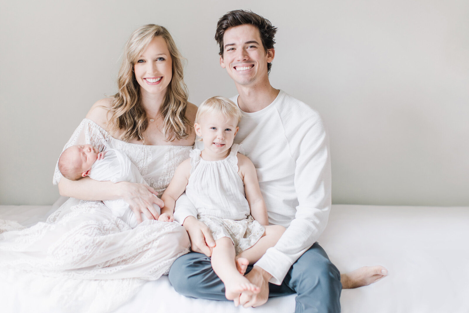 Luxury newborn family photo in Arkansas.