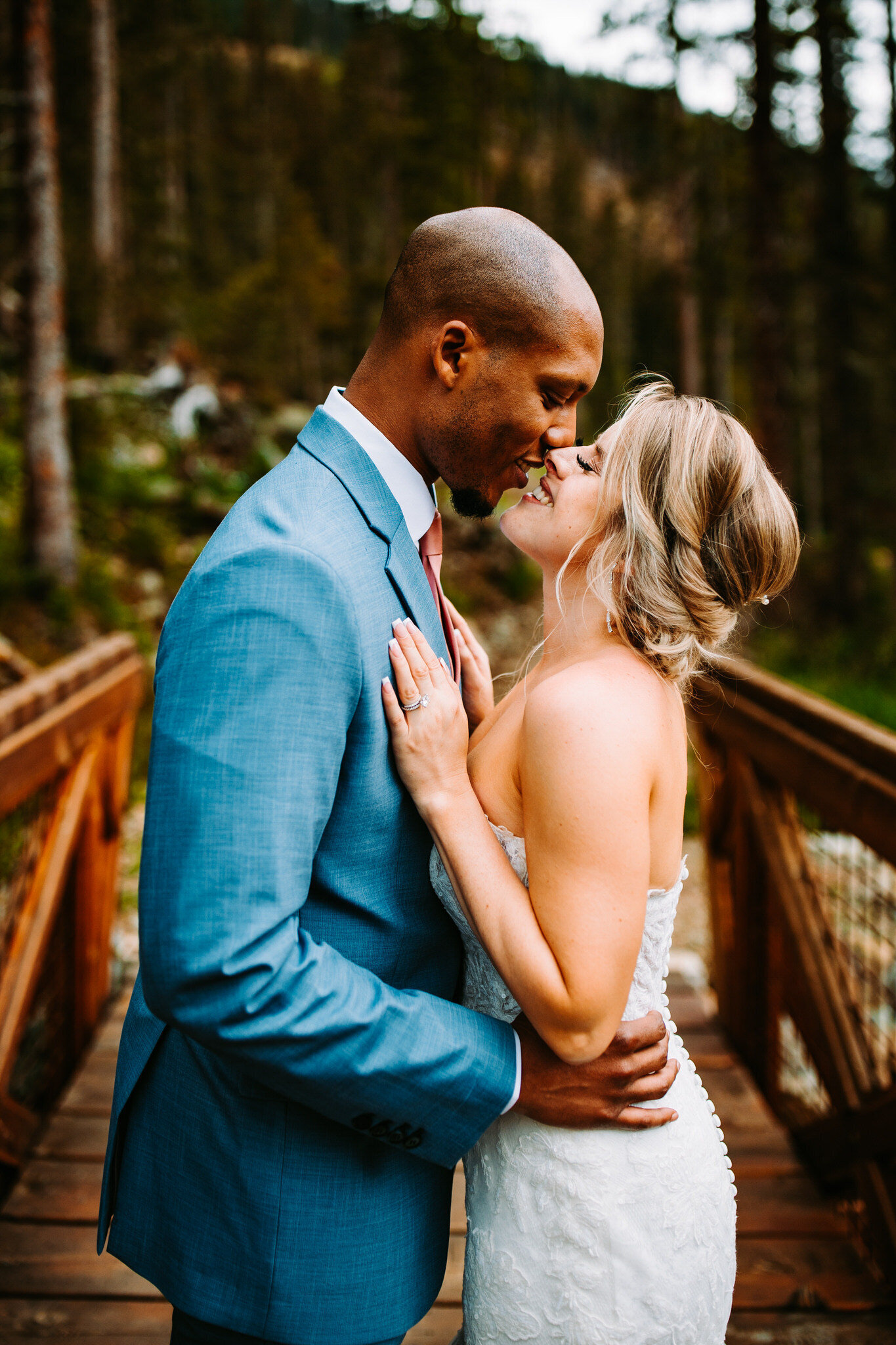 vermont-wedding-photographer-andrea-van-orsouw-photography-fun-natural-adventurous