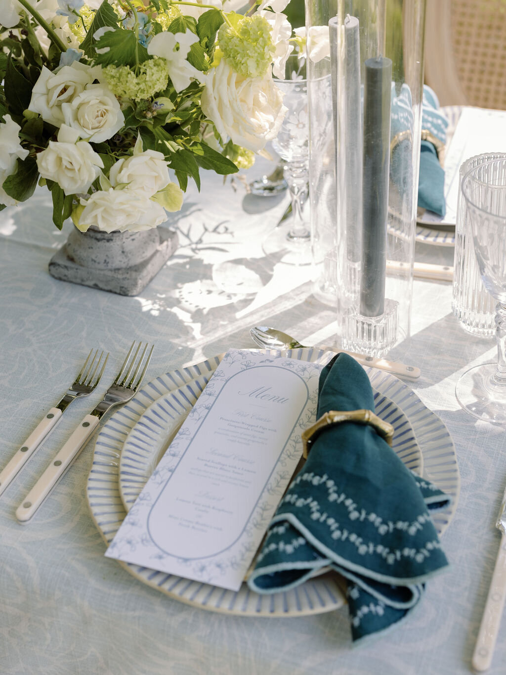 sabre-flatware-wedding-reception