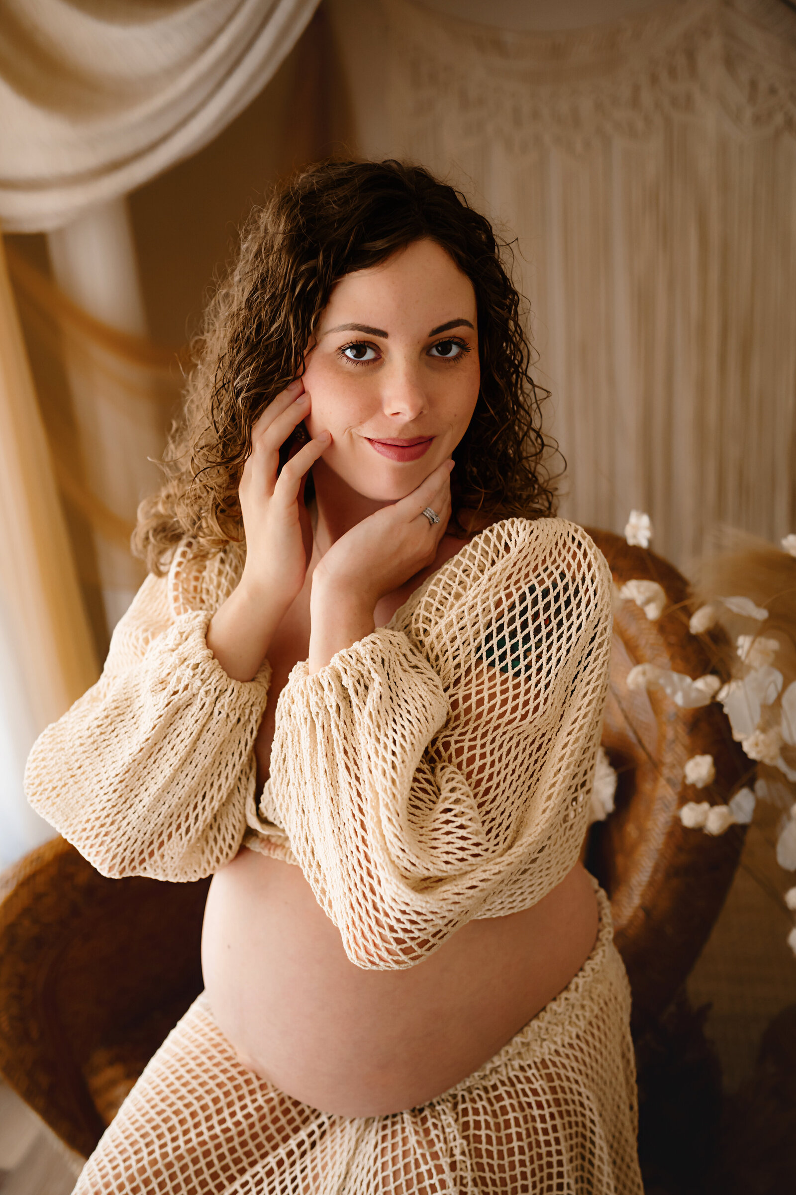 fort-worth-maternity-studio-session-paula-goforth-photography (16)