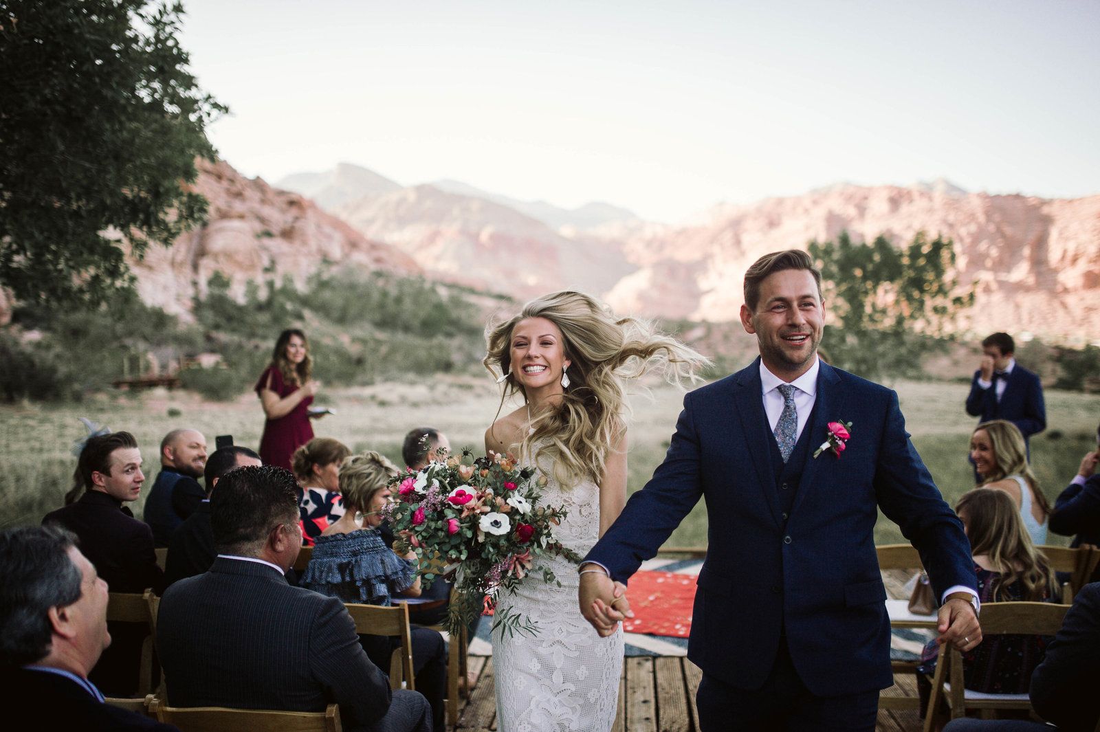 Elopements Las Vegas l Upscale Desert Weddings