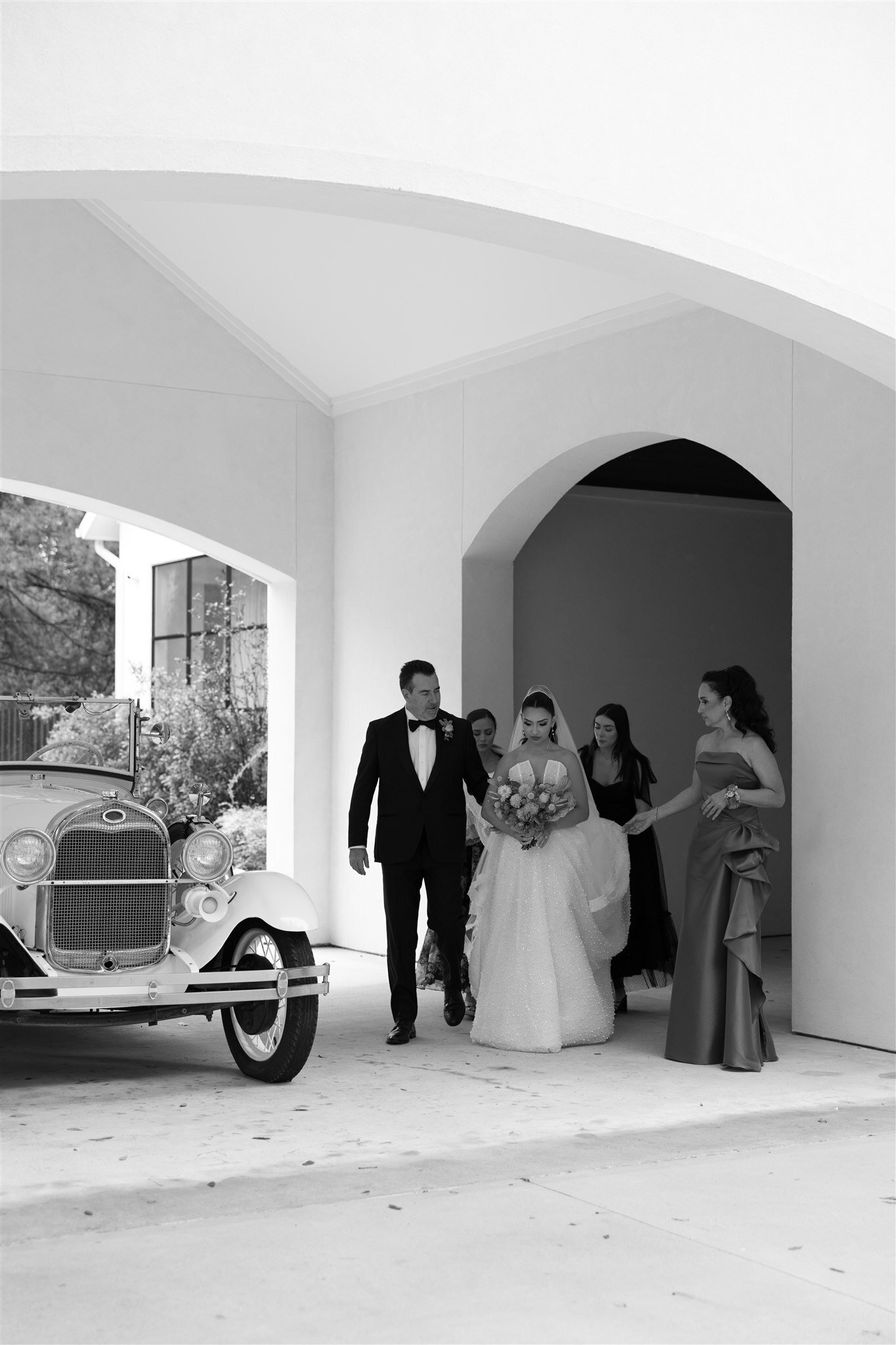 Previews - Quinones Weddings_-70 (1)