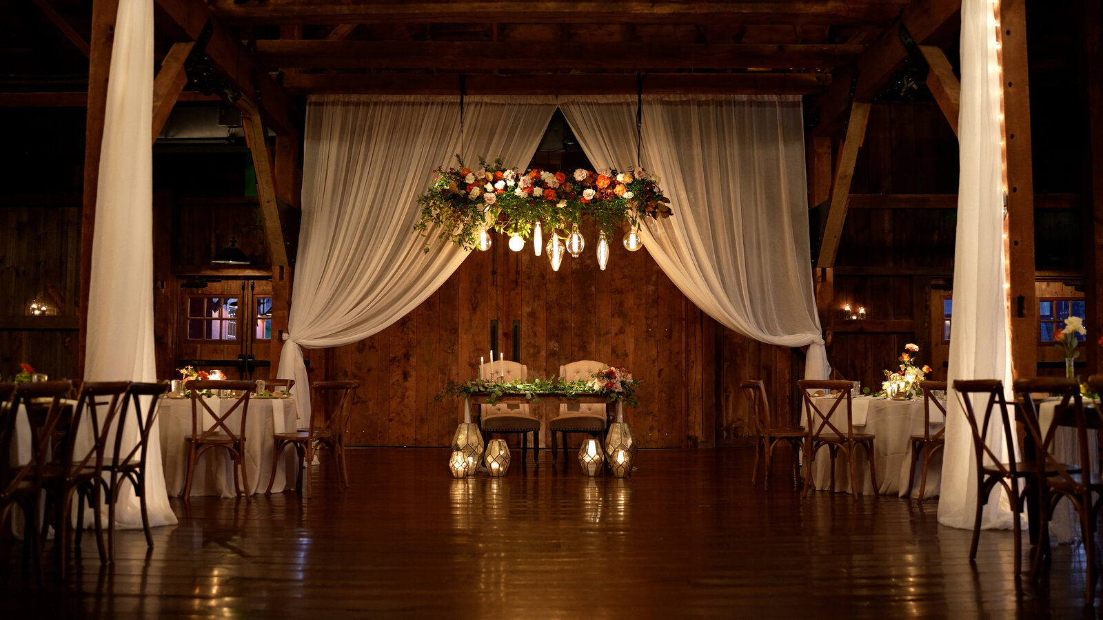 sweetheart table_2