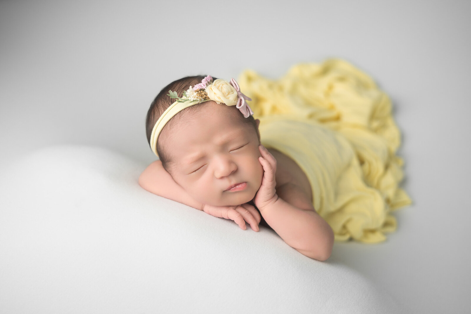 Ophelia's Newborn Portraits-February 2022-29_ps
