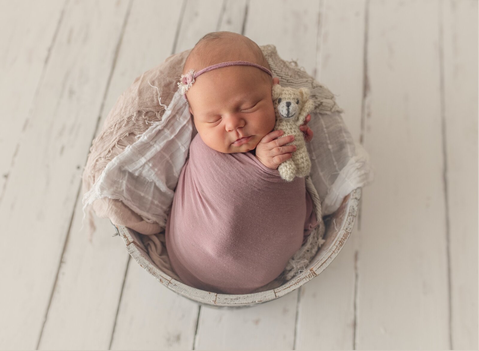 Affordable-Newborn-Photography-Calgary-19