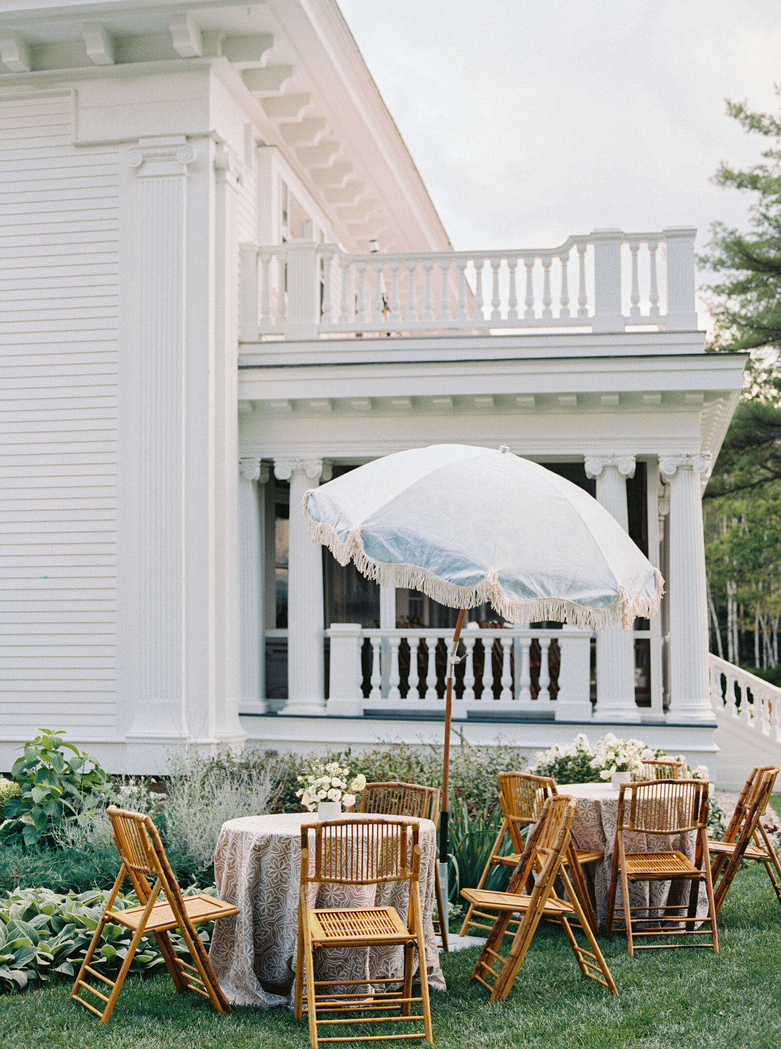 Immersive and Luxury Private Estate and Tented Wedding with Blue, Green and White Color Palette-4