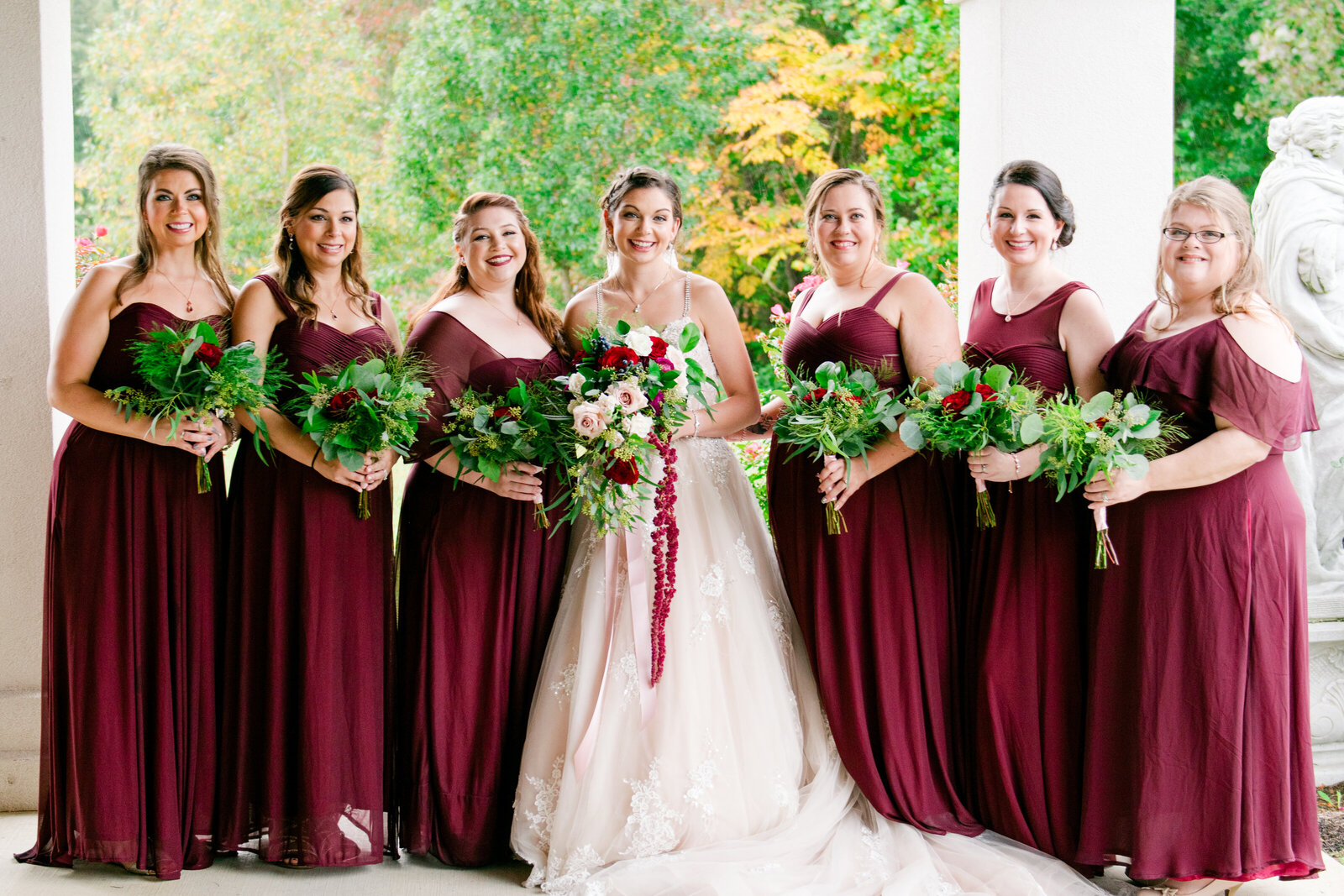 bride&bridesmaids