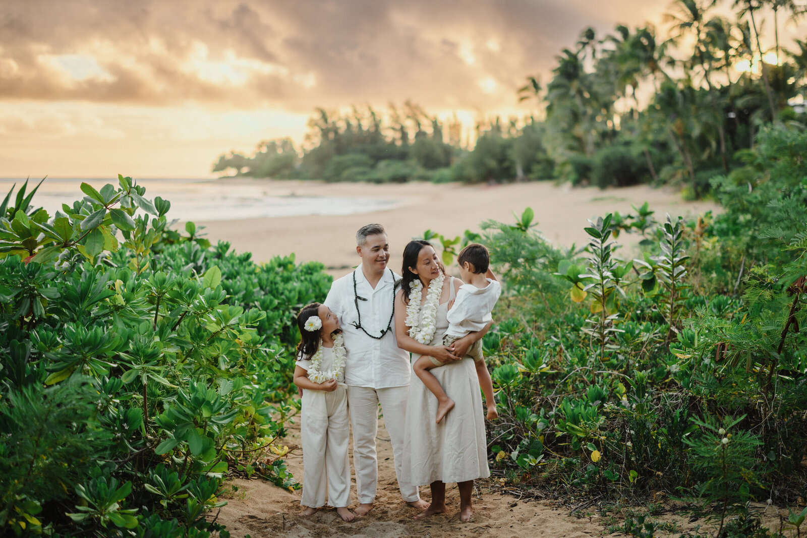 tunnels kauai family photographer-2