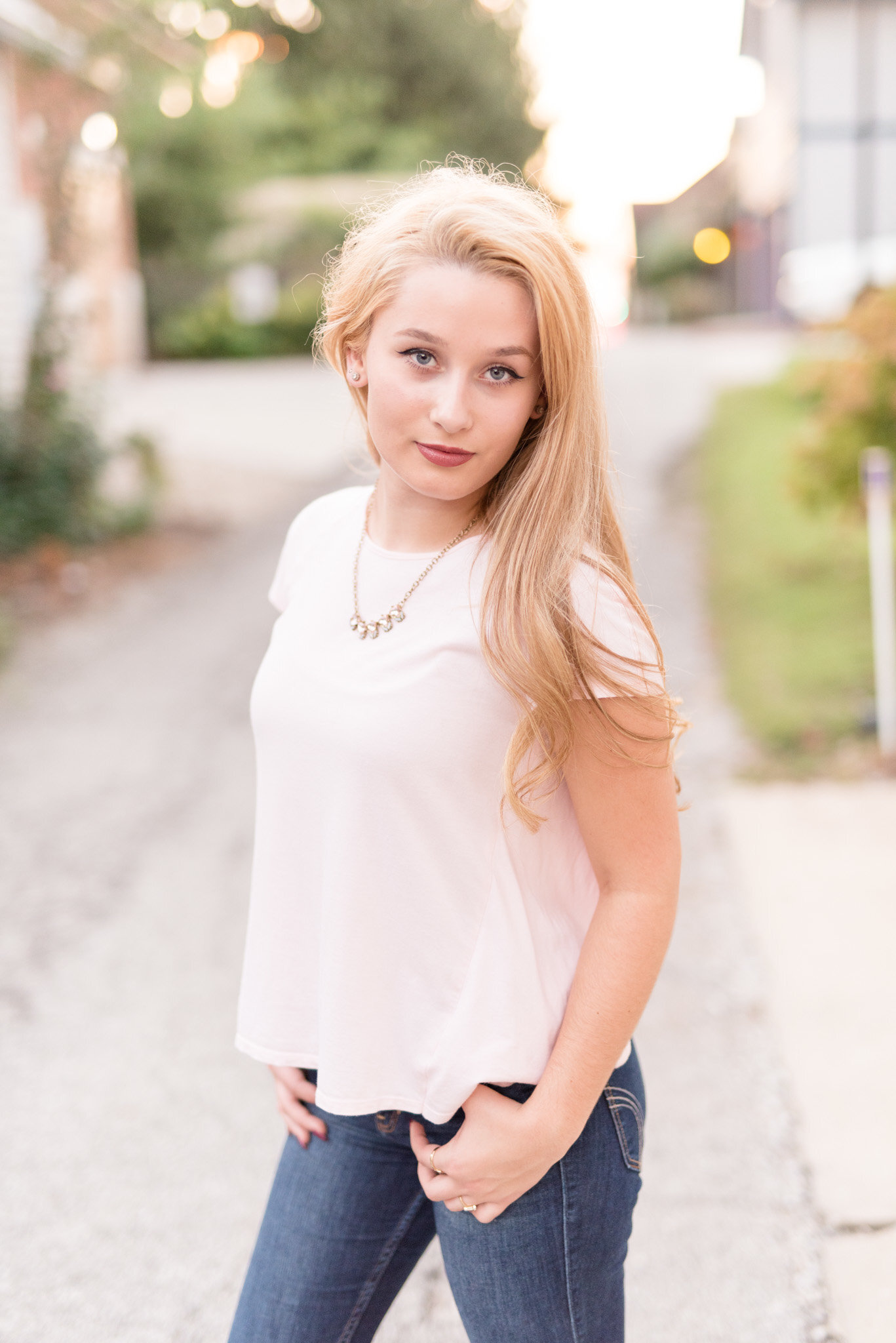 Downtown-Sunset-Senior-Pictures 0014