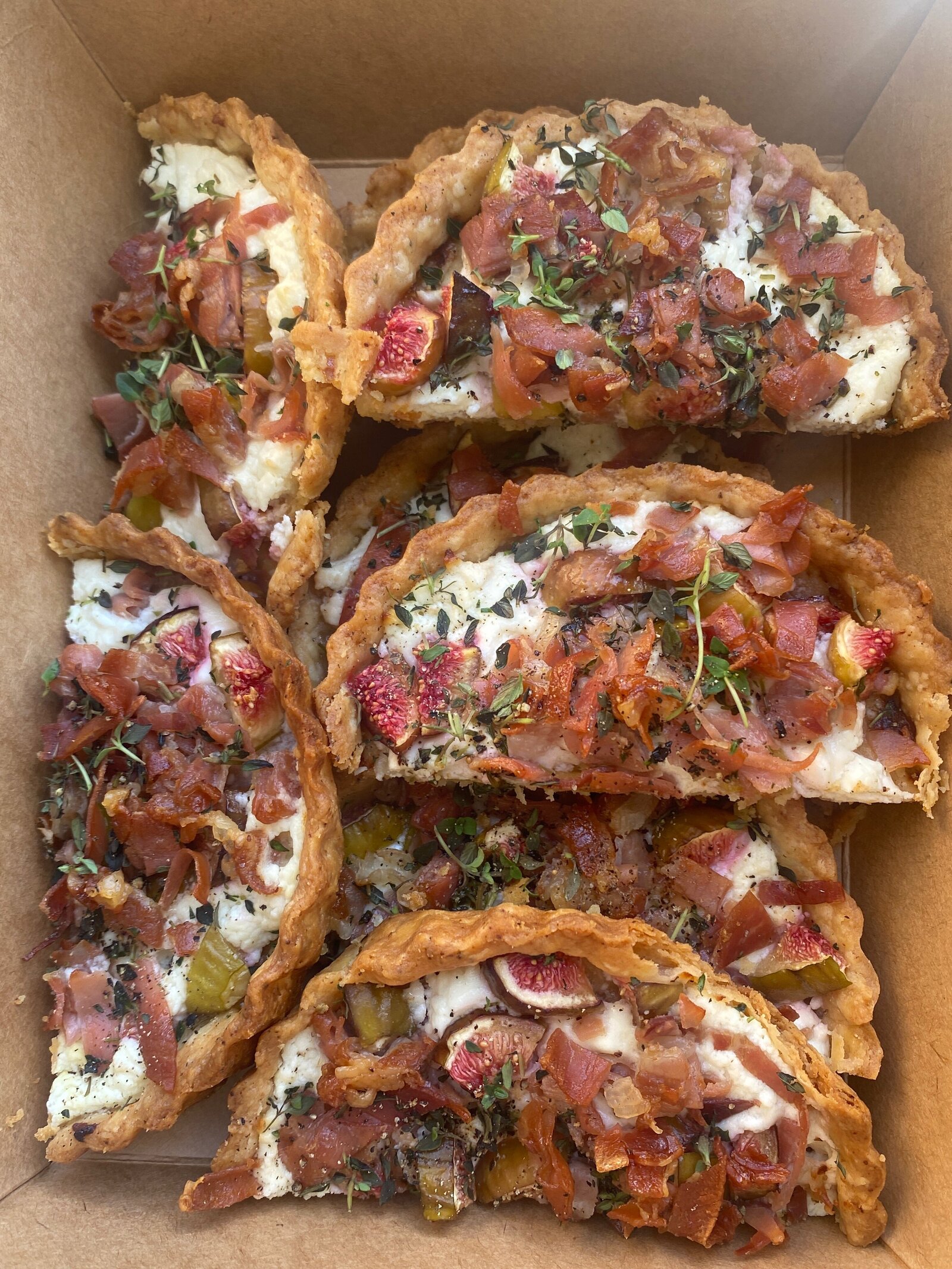 FigProscuittoGoatCheeseTart