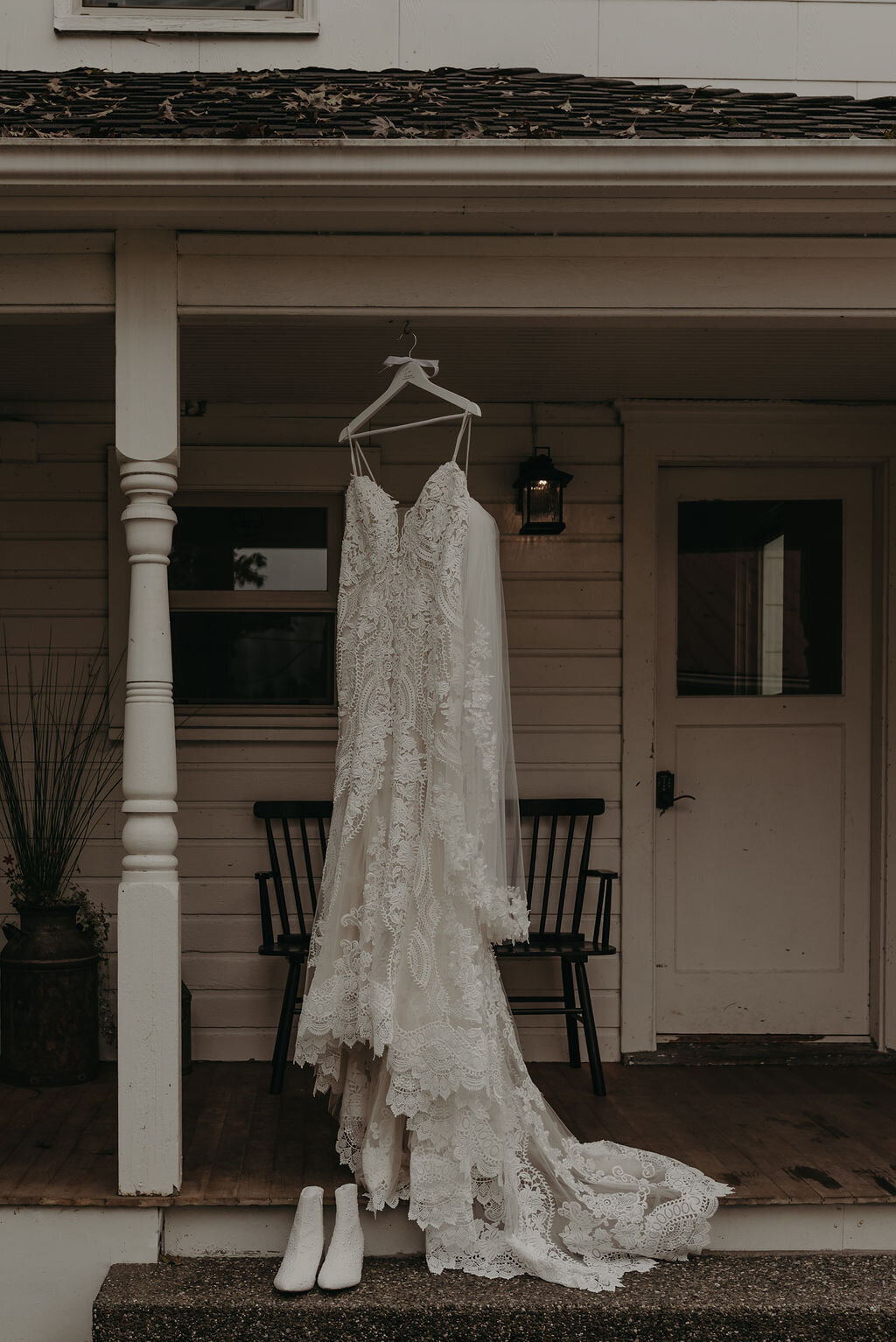 KamiharaWedding_MachiasMeadowsSnohomishWA_AshleyVanderveldePhotography-7