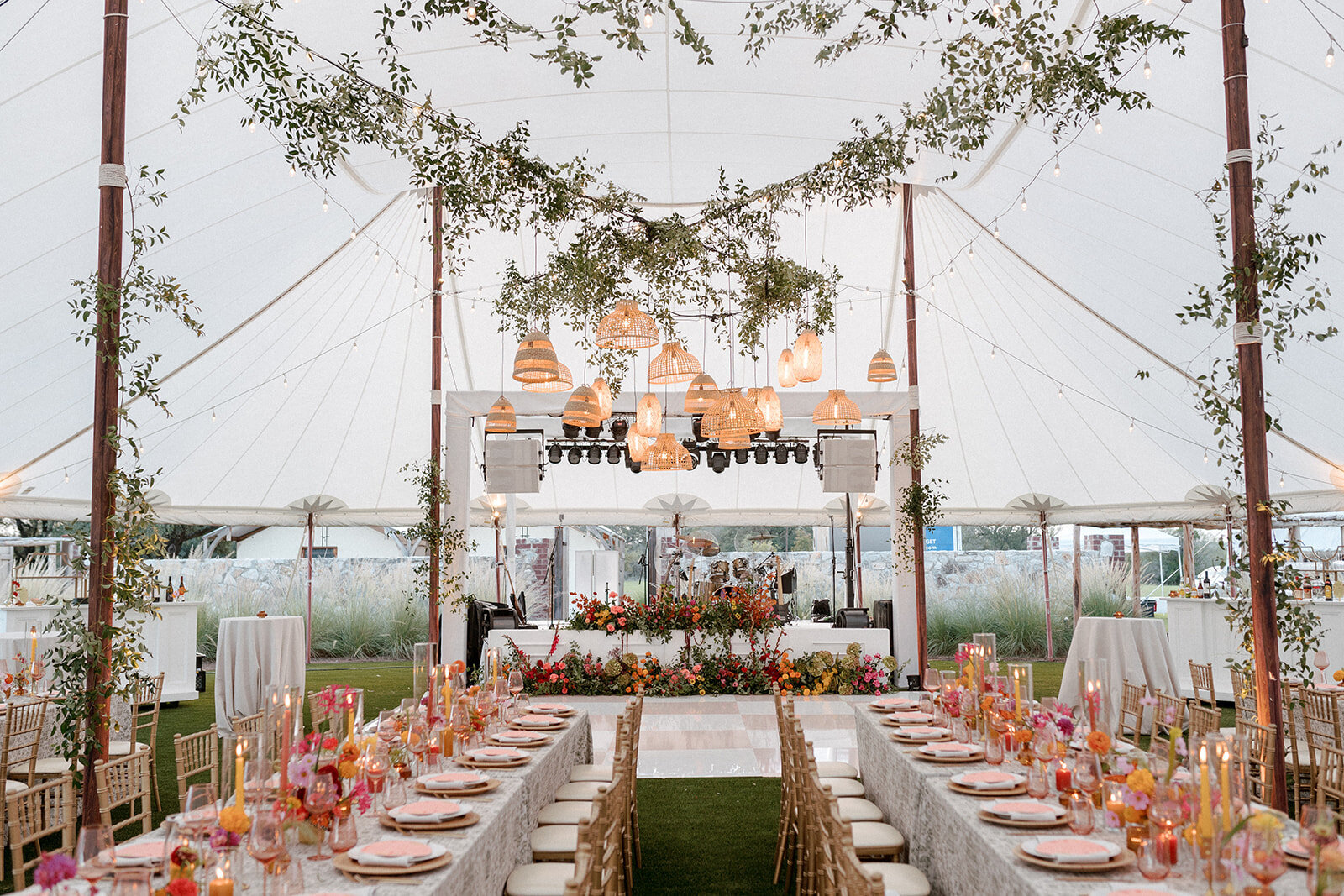 tent reception: san marcos, Tx outdoor wedding venue