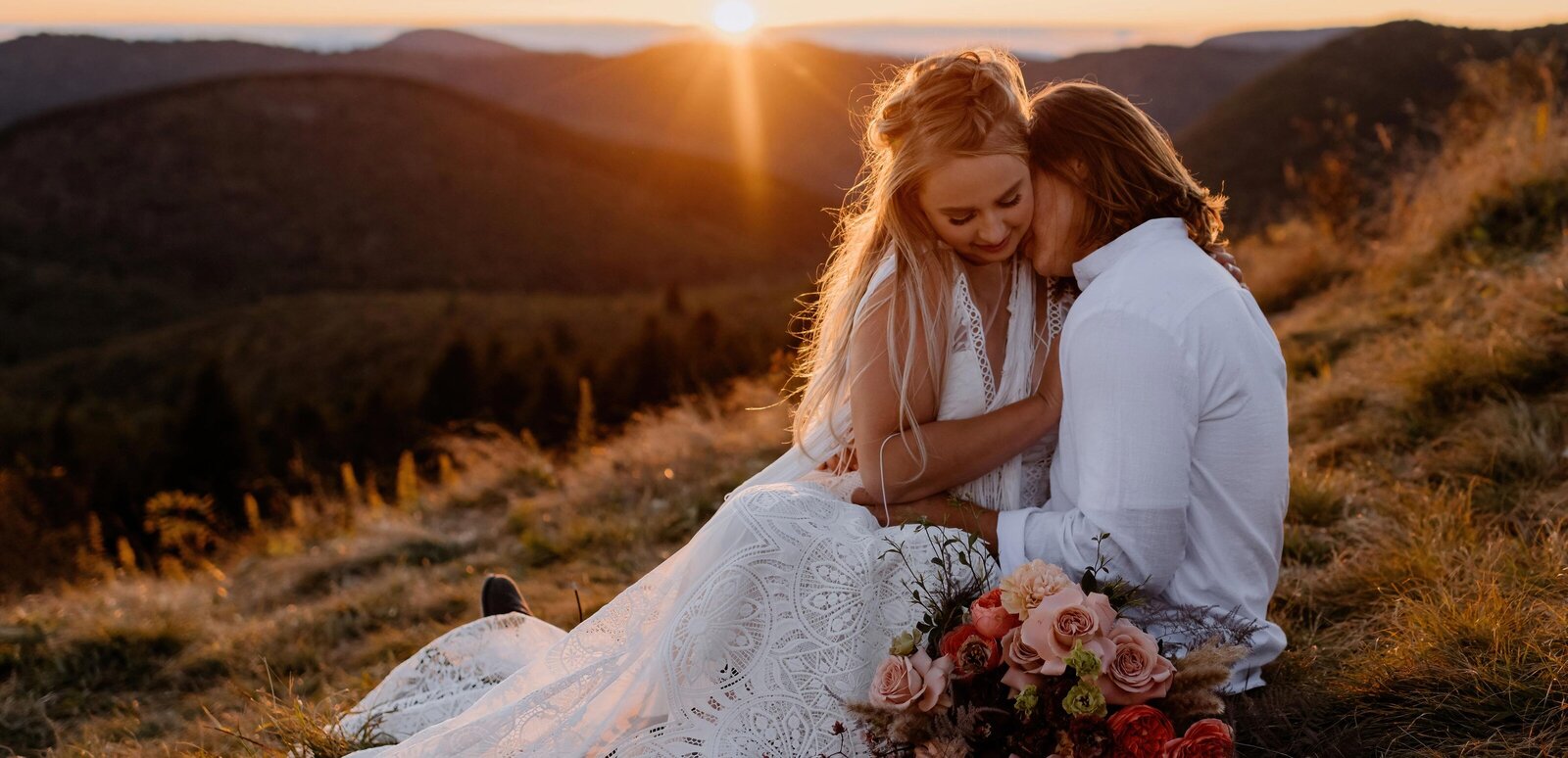 Sunset elopement photograph in Asheville