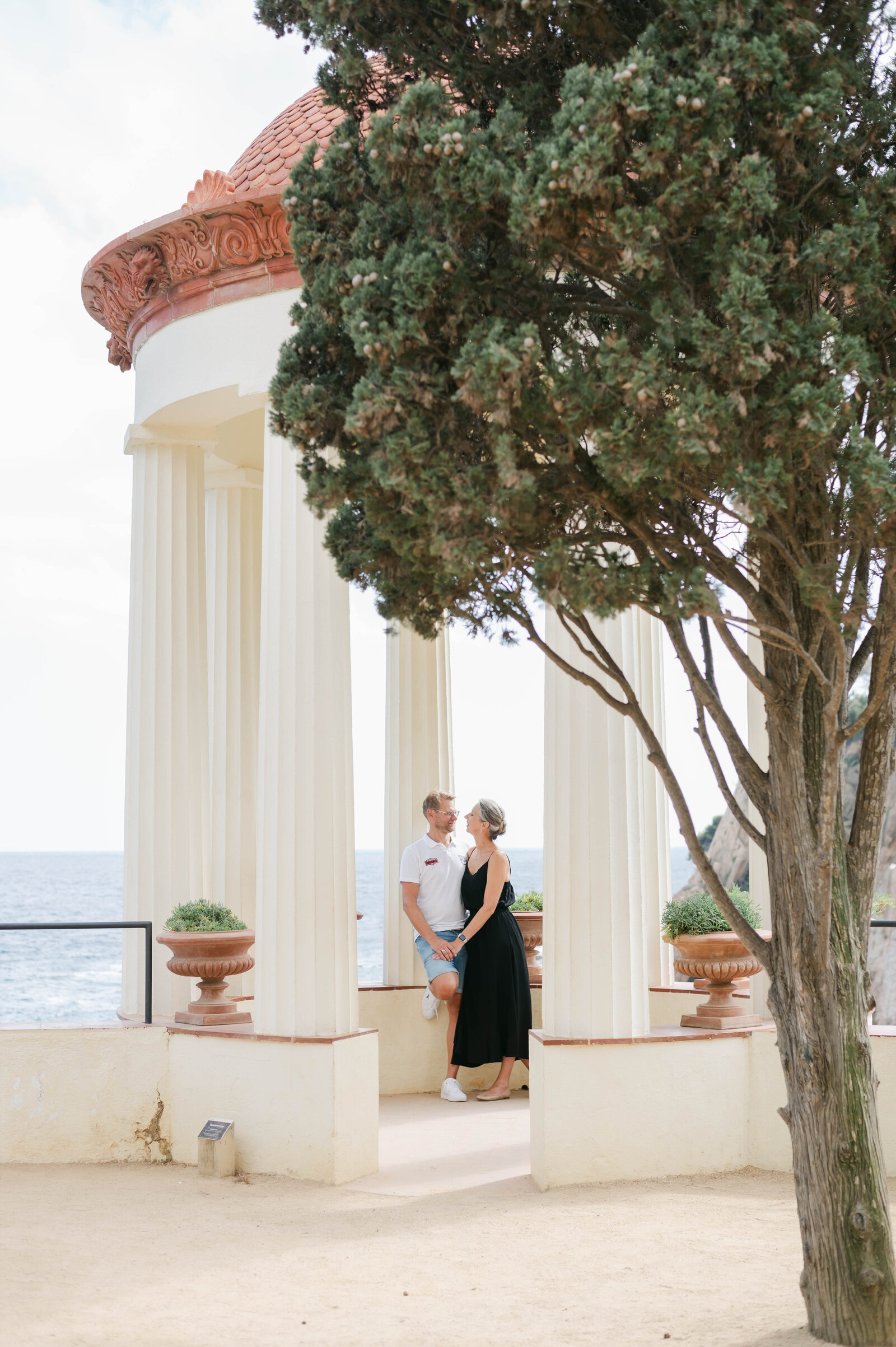 Gezinsshoot in Blanes, spanje, koppel in botanische tuin