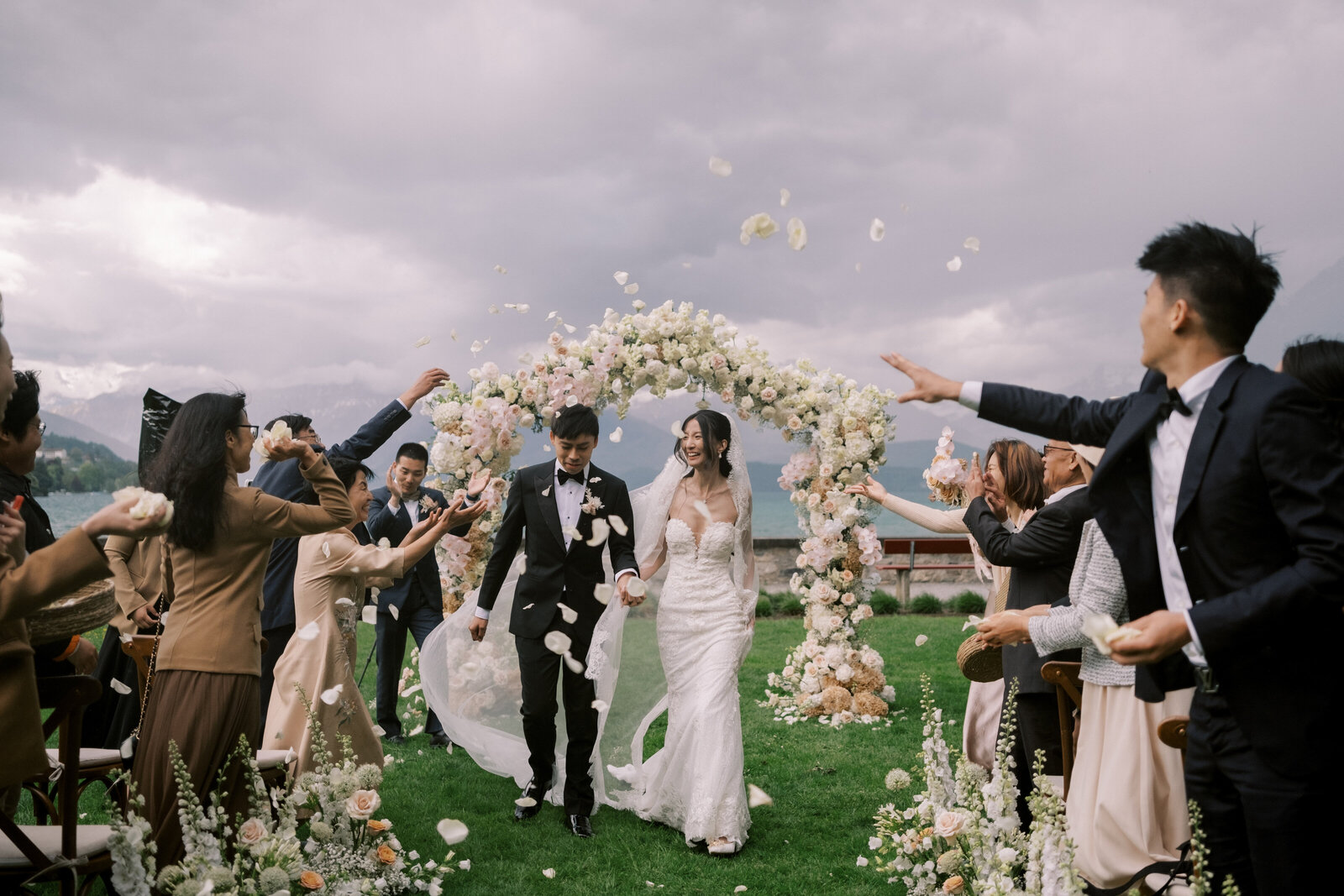 Luxury Wedding Florist Design Switzerland13
