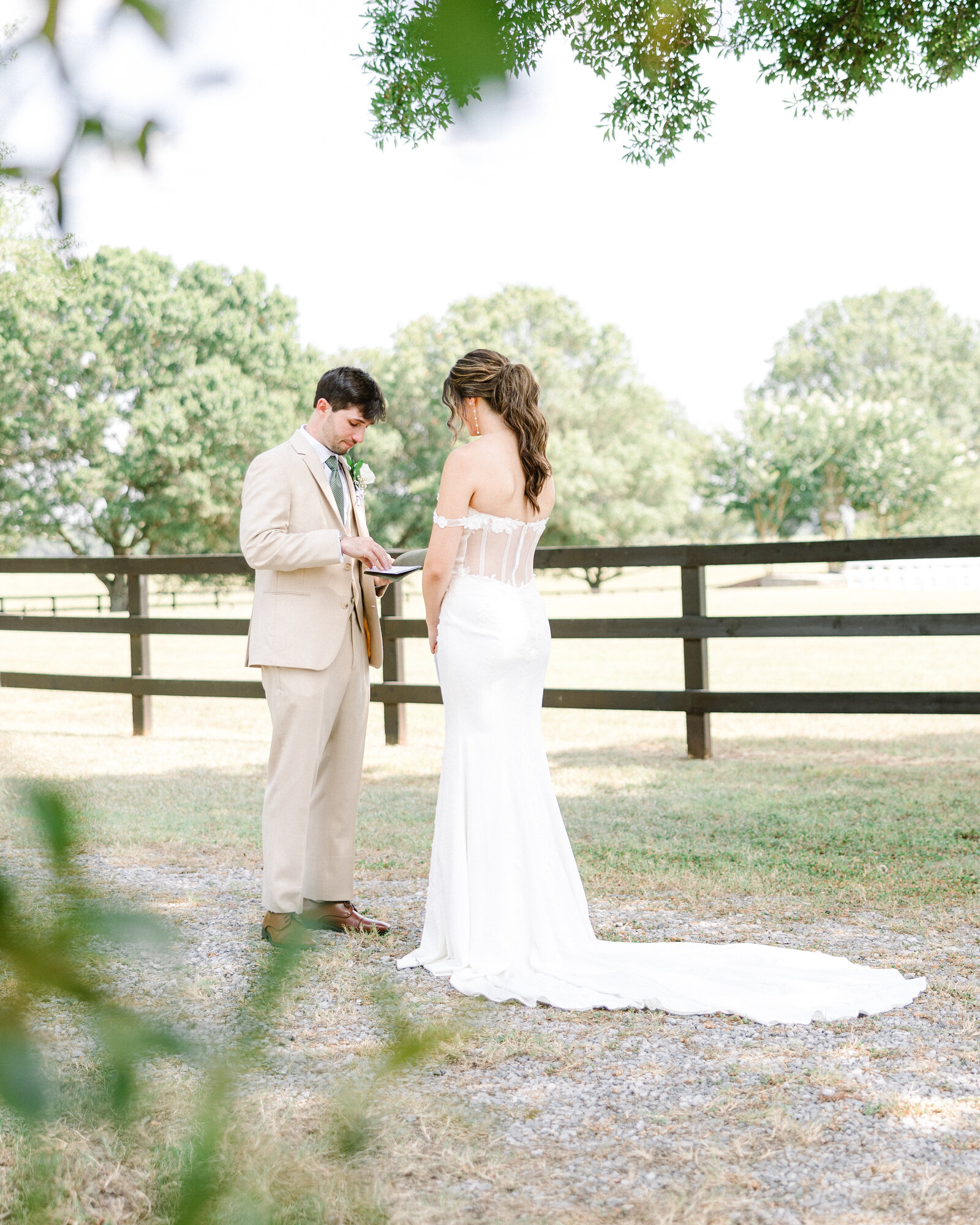 Lauren and Zac's romantic wedding portraits captured by Abby Bell Photography, a fine art wedding photographer in Alabama, showcasing timeless and personalized wedding photography.