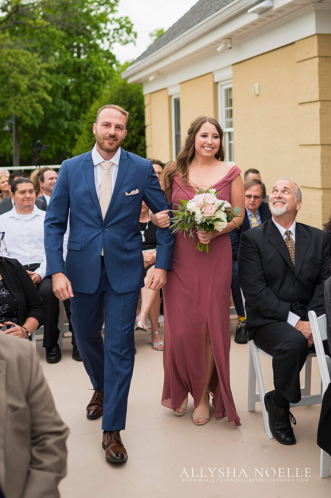 Wedding-at-River-Club-of-Mequon-557