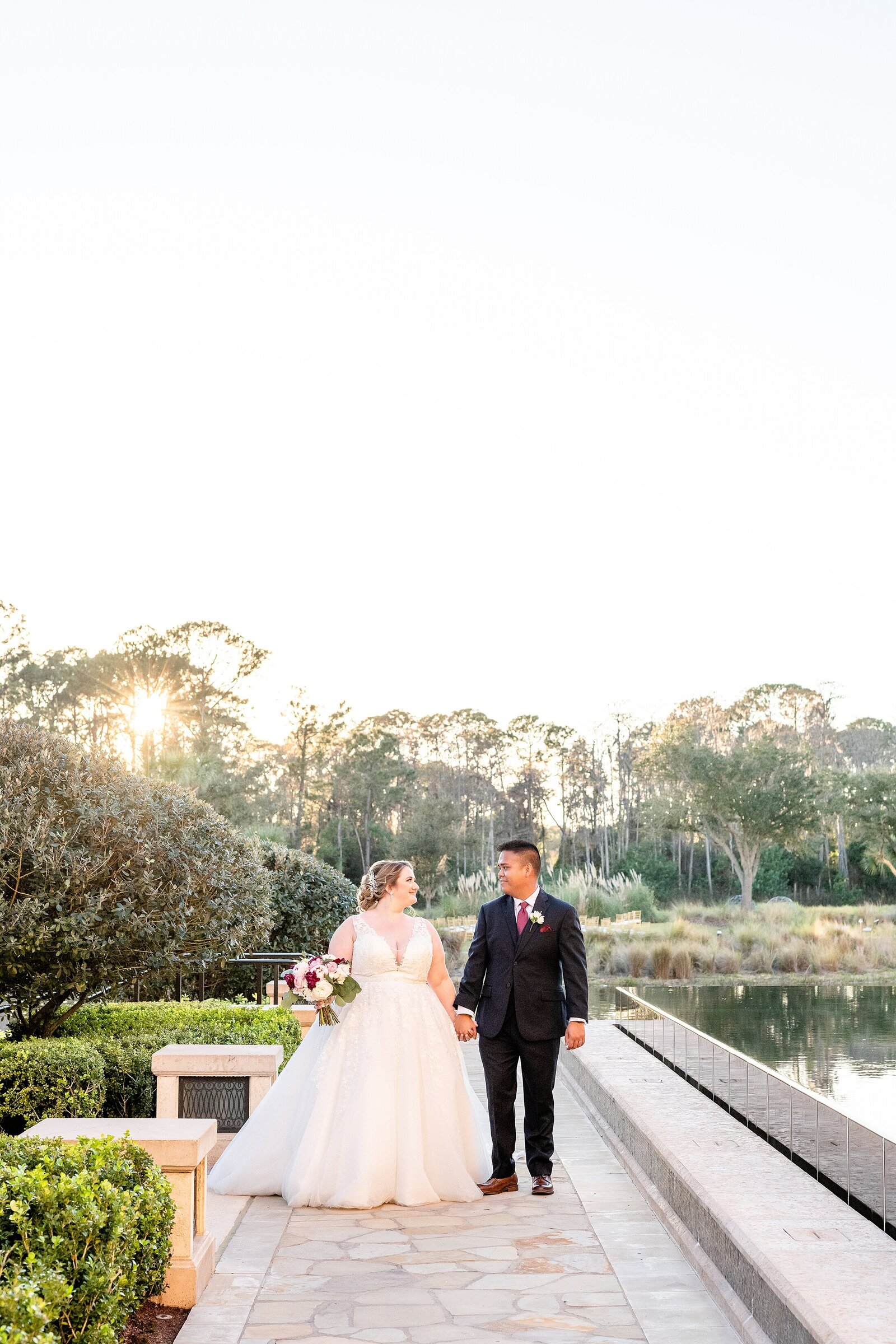 Sunset portraits on wedding day | Four Seasons Wedding | Orlando Wedding Photographer