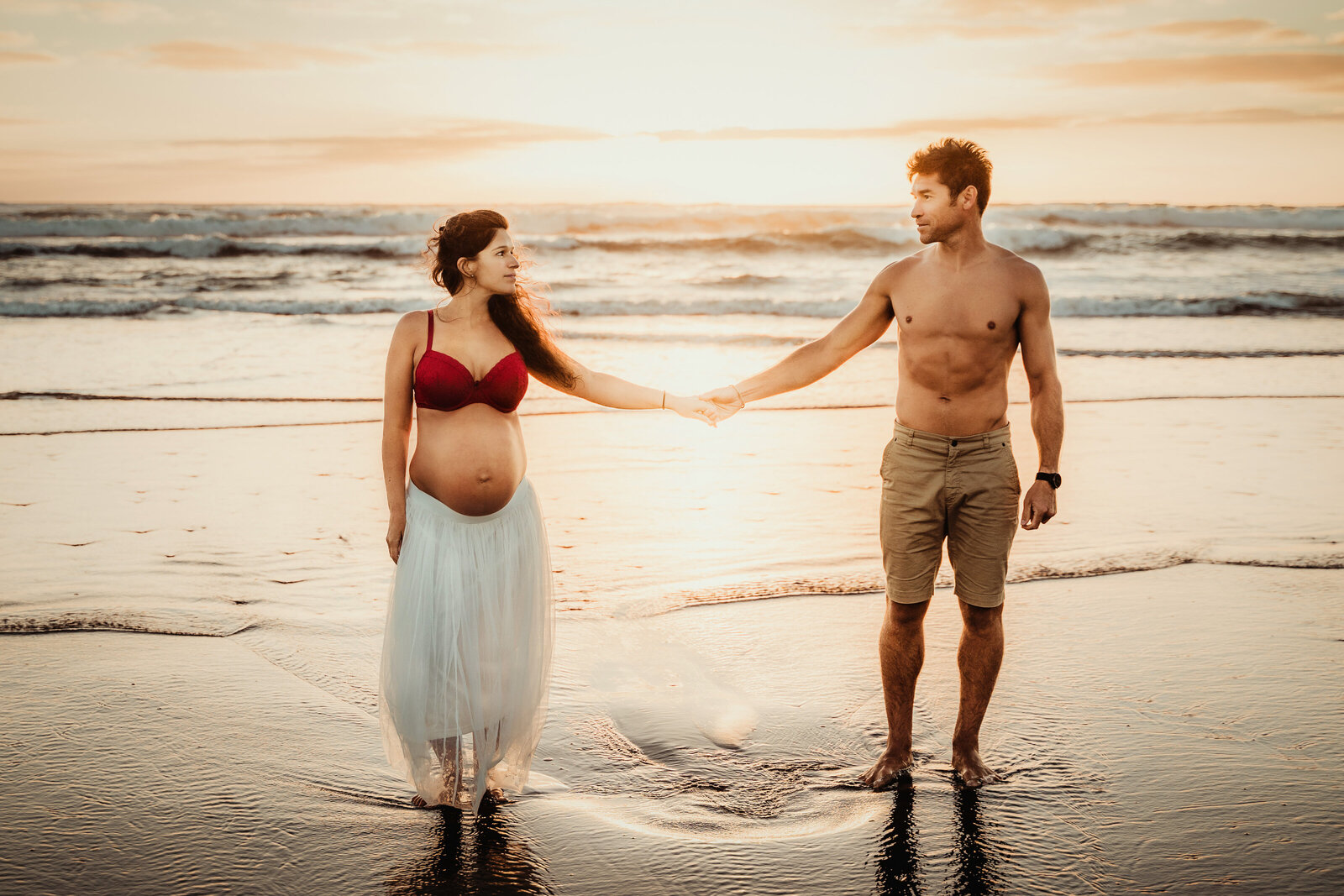 Tauranga-beach-maternity-waterfall-pregnancy-37