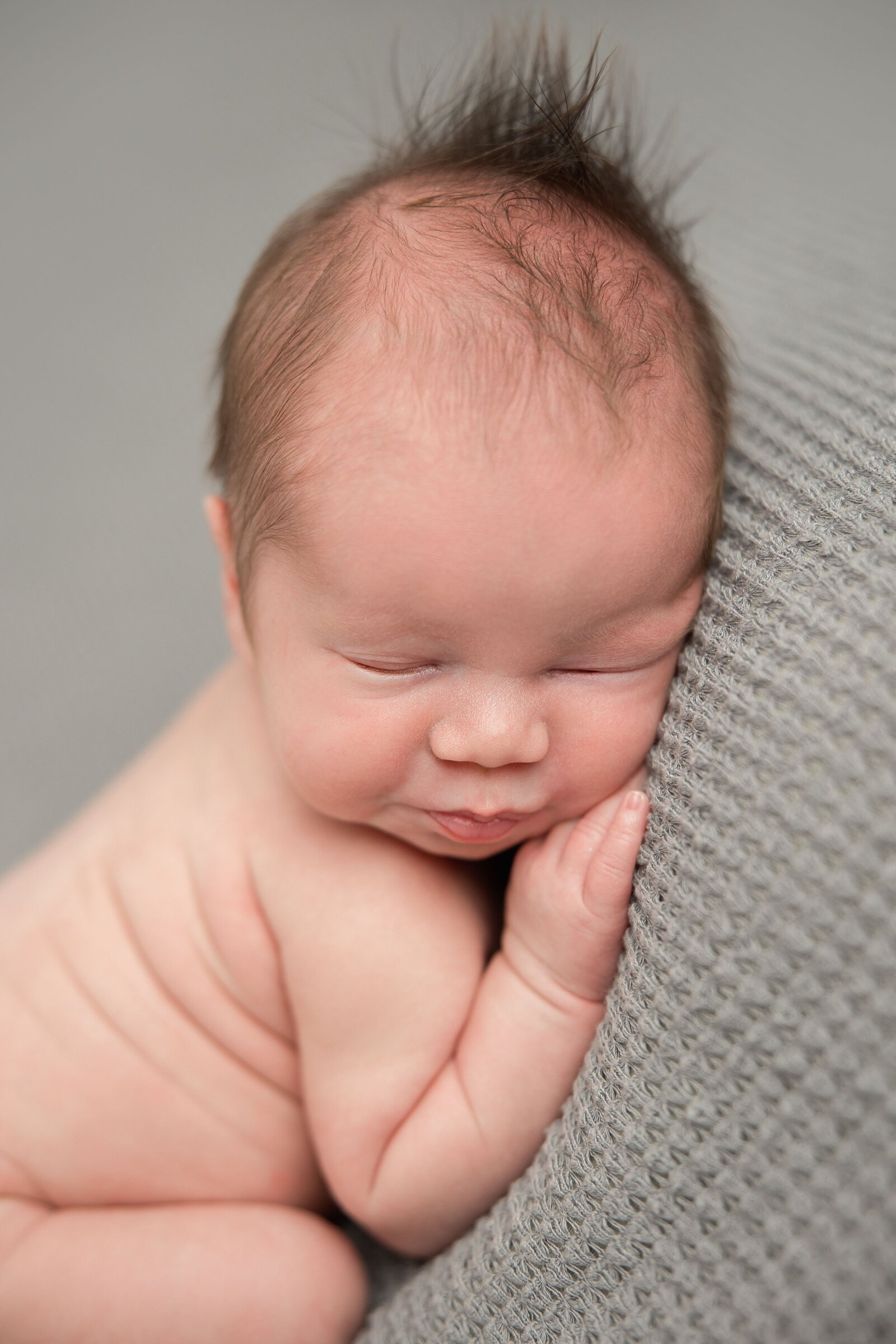 nj-newborn-photographer-studio-2023_0032