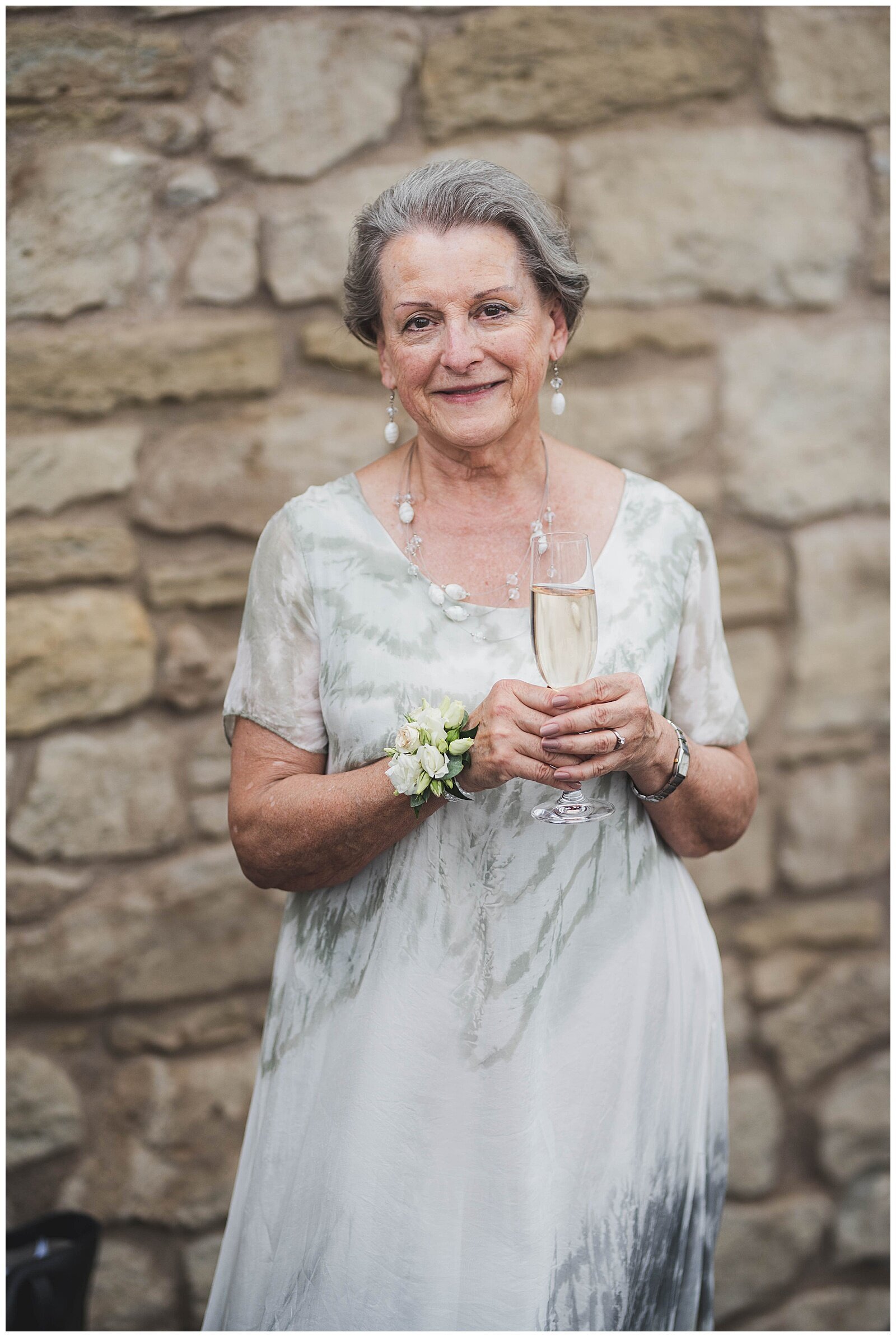 LoverlyWeddings_0243