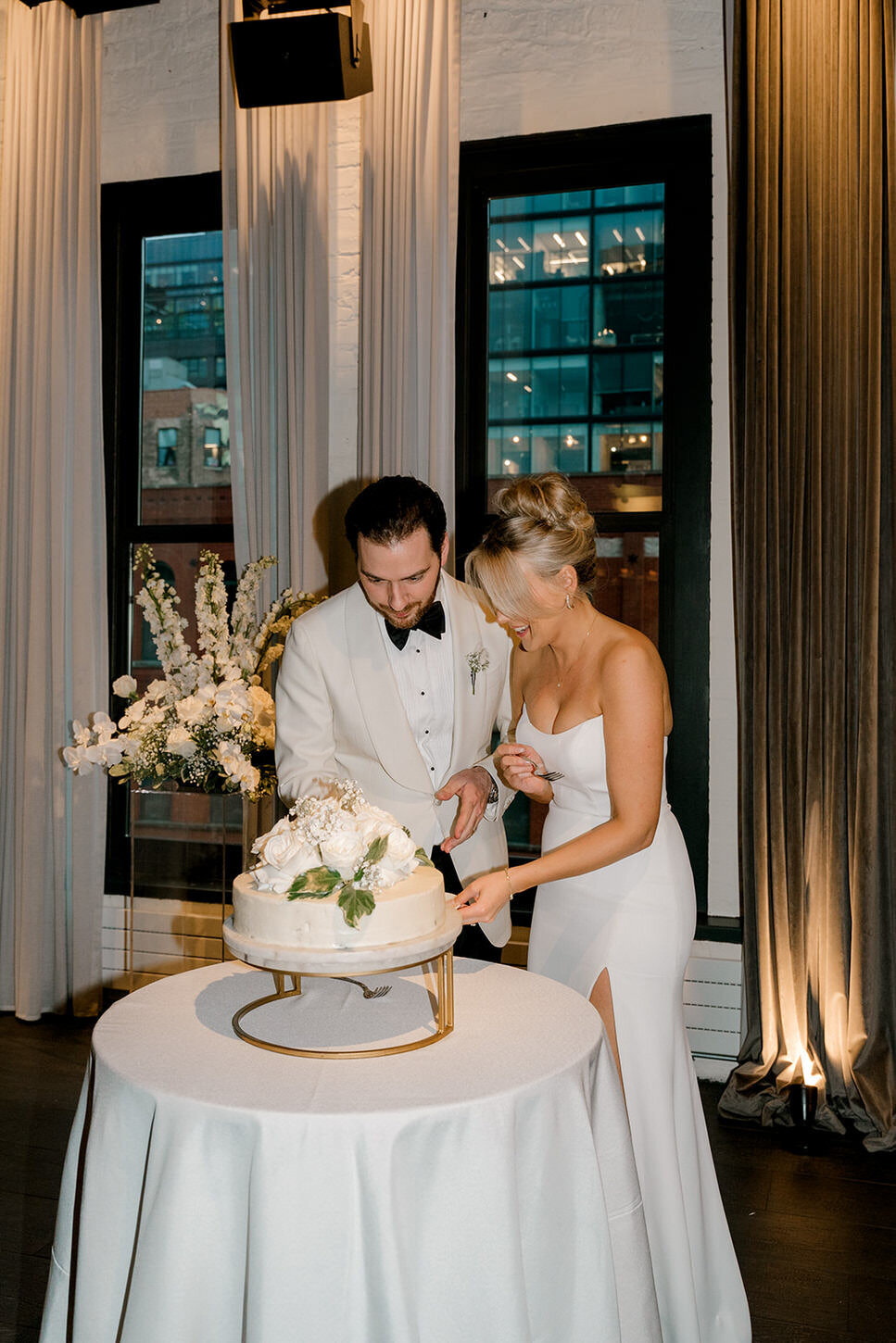 Chicago-wedding-photographer-lindsay-elaine-photography-743