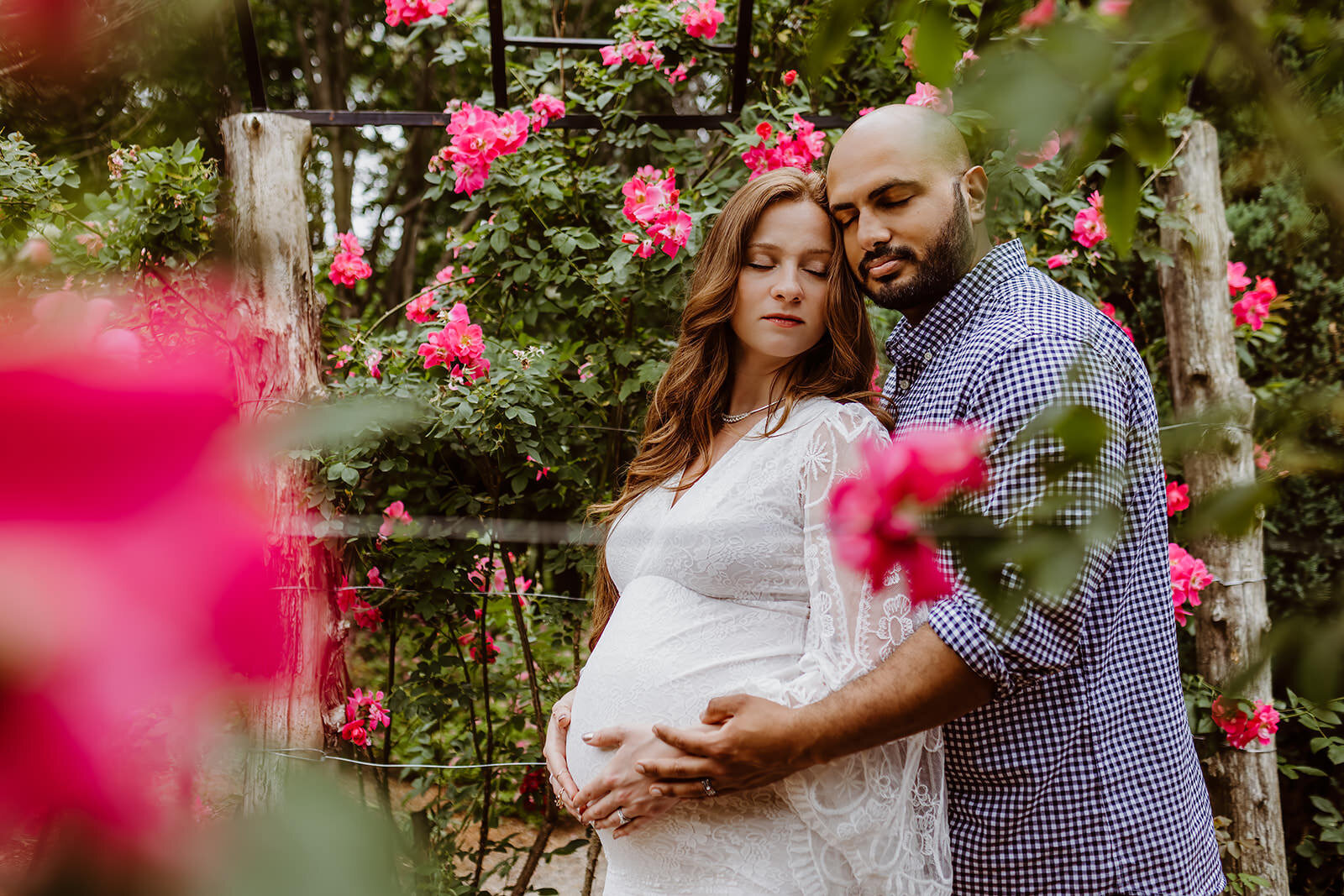 Wyckham-Park-NY-Maternity-Portraits-10