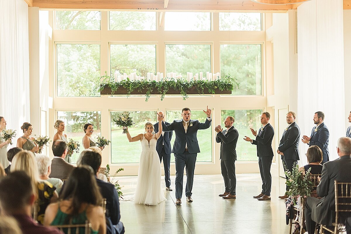 Mint Green & Navy Summer Wedding at Pear Tree Estate | Champaign, IL_0066